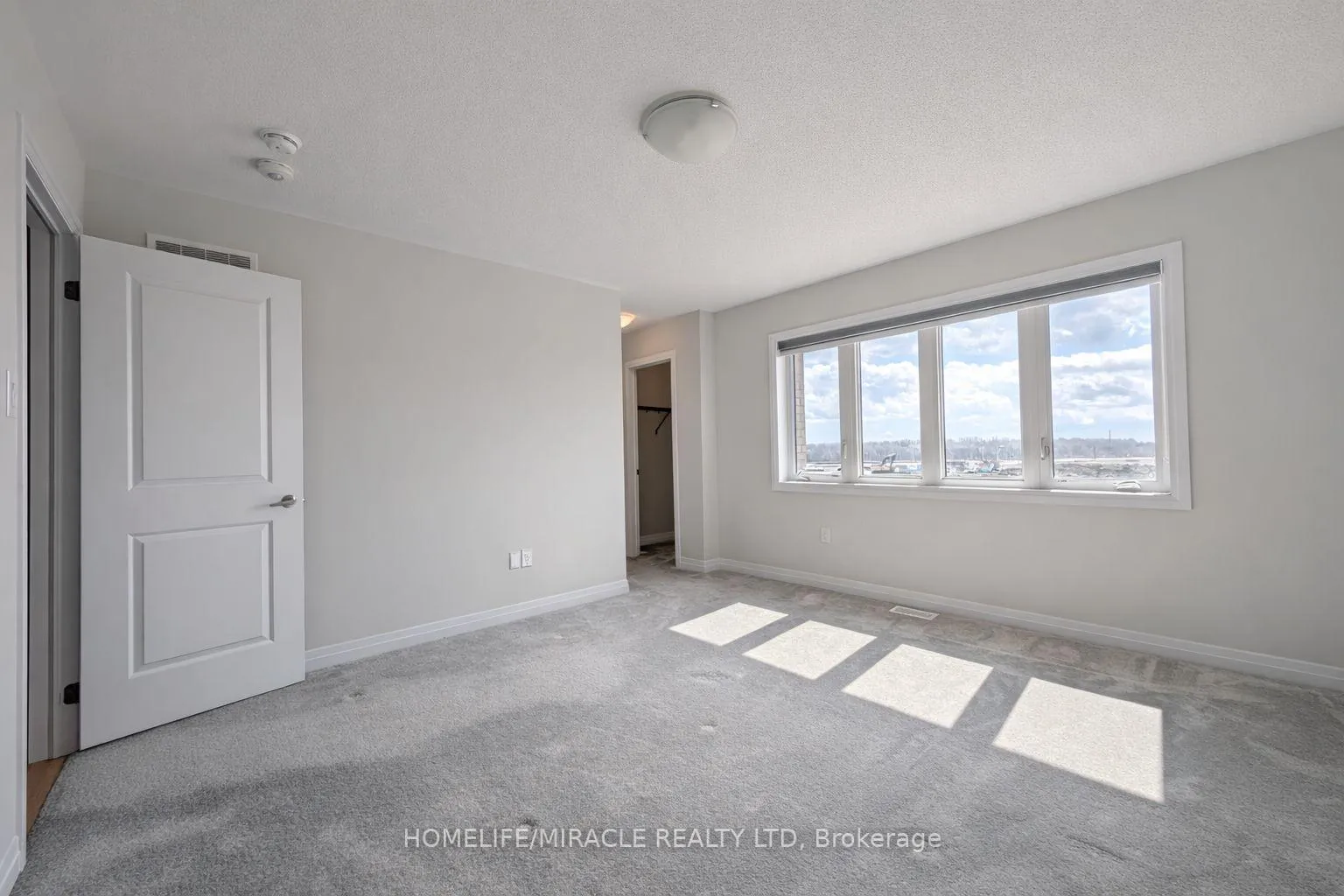 Photo 17 of 1285 Broderick Street, Innisfil, Rural Innisfil — HOMEH