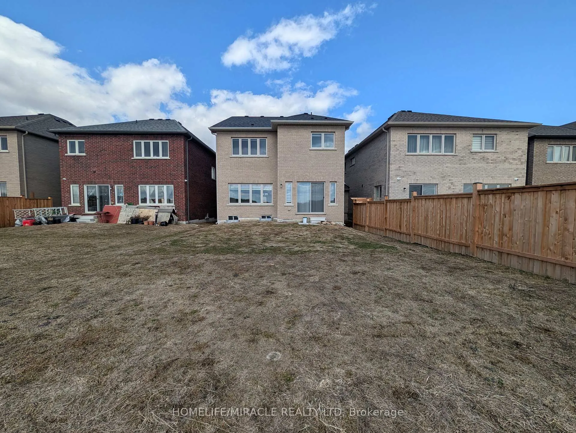 Photo 40 of 1285 Broderick Street, Innisfil, Rural Innisfil — HOMEH