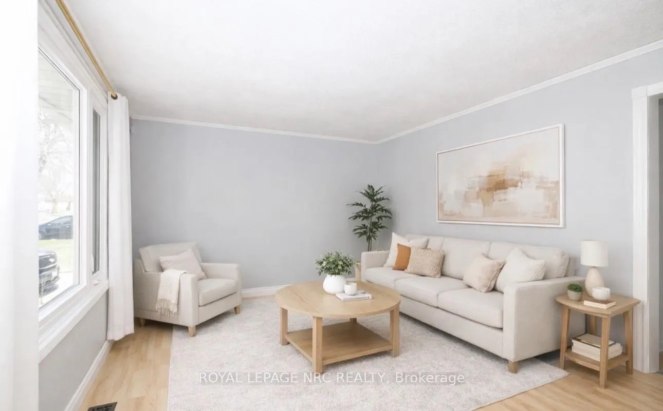Photo 16 of 6518 Harmony Avenue, Niagara Falls, West Wood — HOMEH