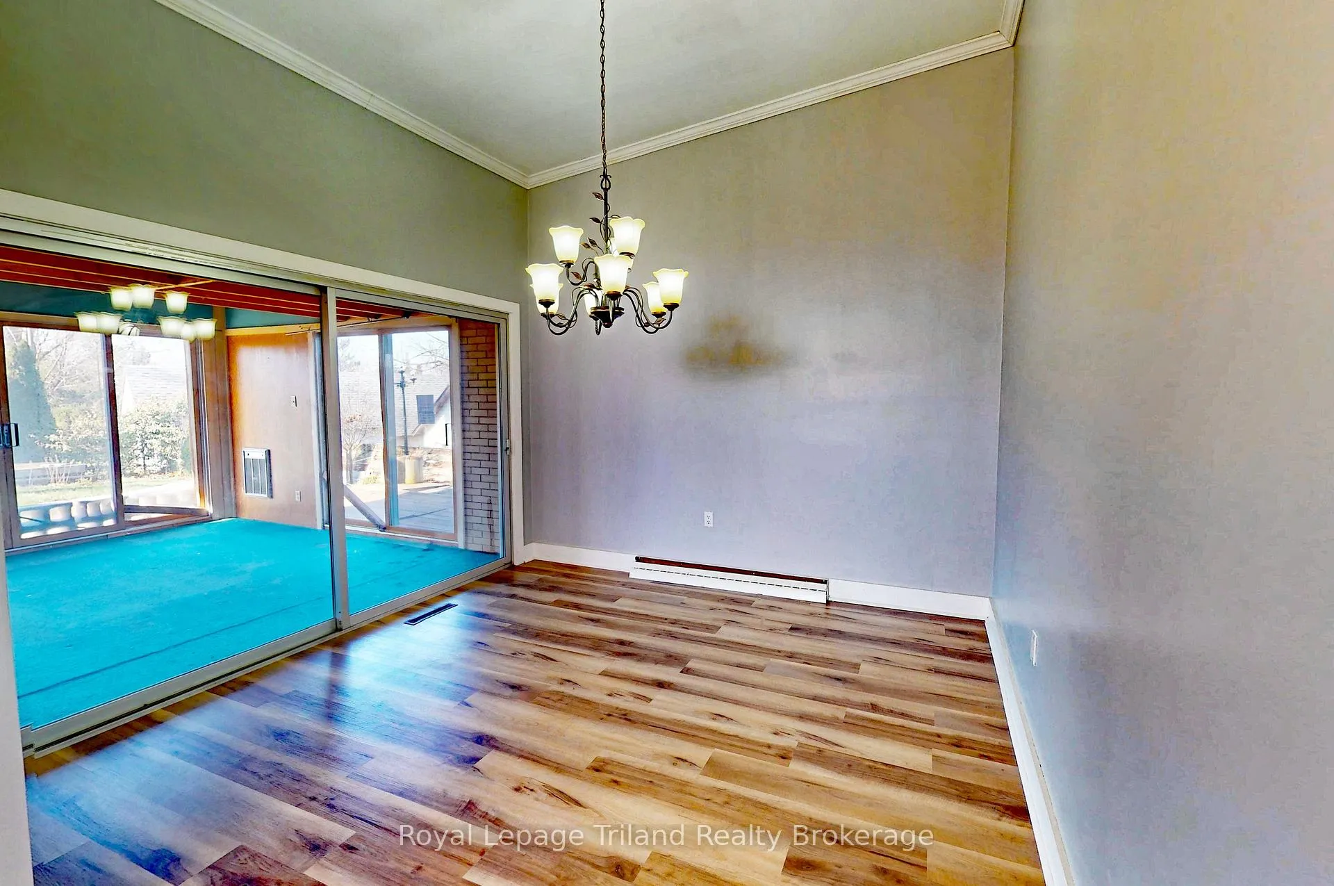 Photo 5 of 256 St George Lane, Norfolk, Delhi — HOMEH