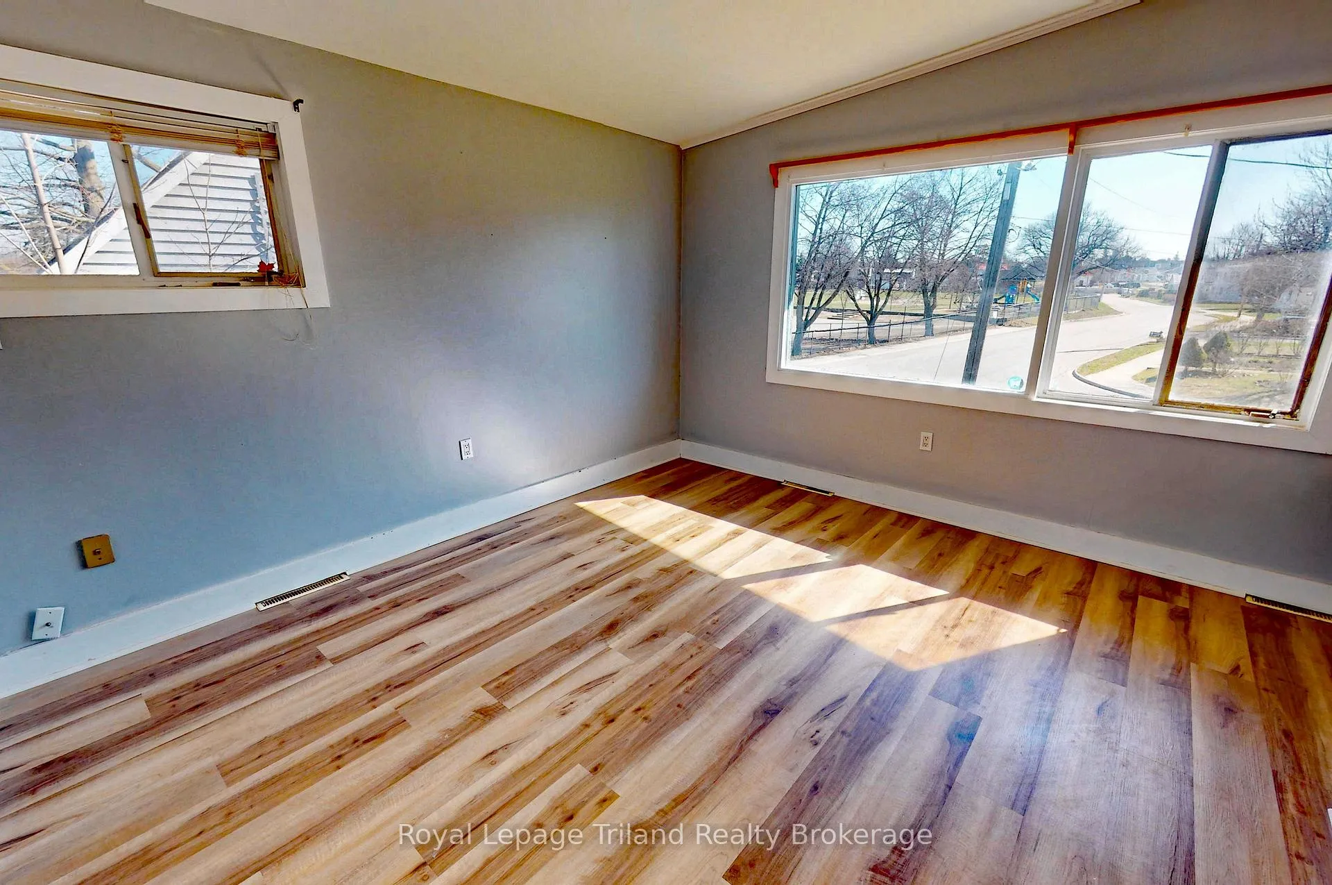 Photo 12 of 256 St George Lane, Norfolk, Delhi — HOMEH