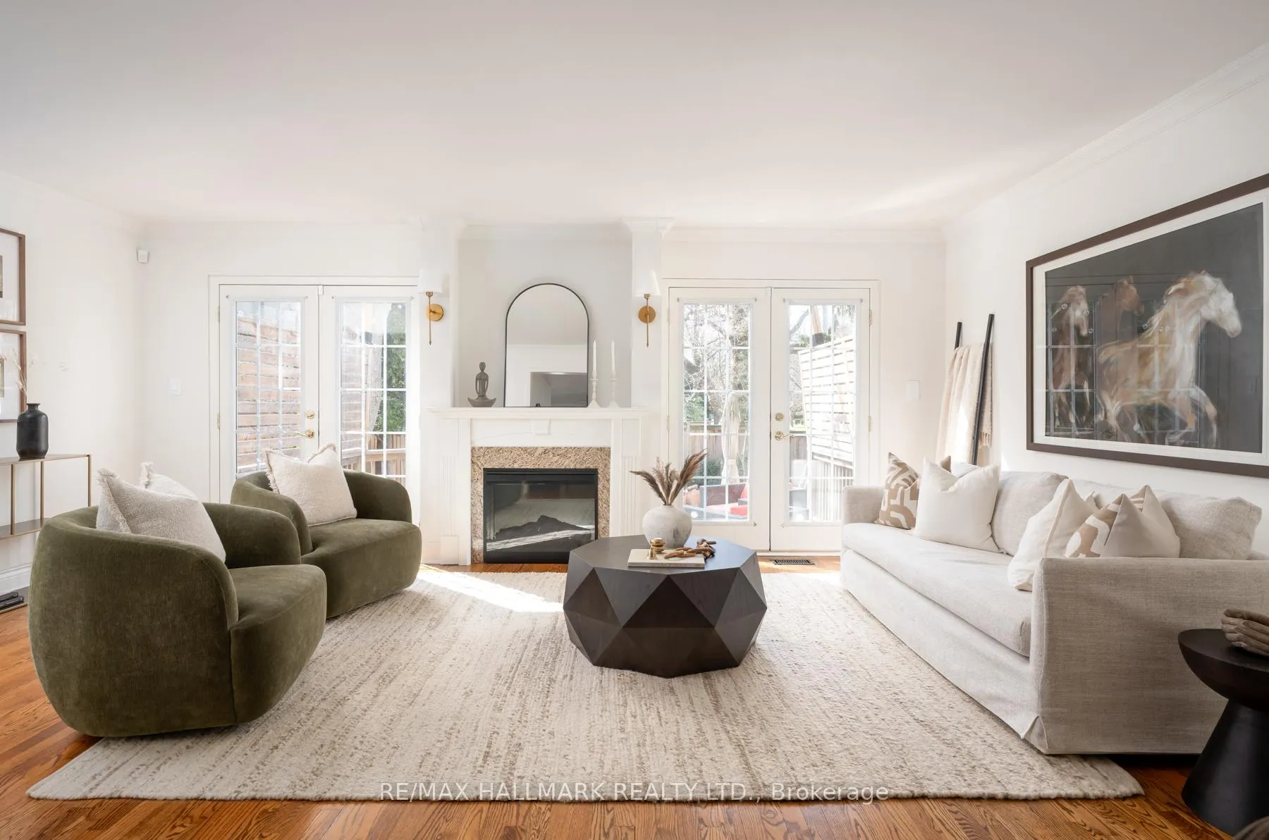 Photo 12 of 619 Balliol Street, Toronto, Mount Pleasant East — HOMEH