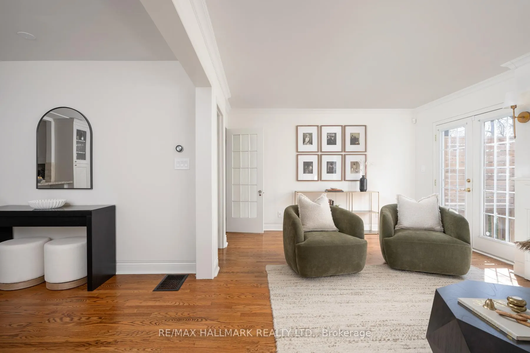 Photo 13 of 619 Balliol Street, Toronto, Mount Pleasant East — HOMEH