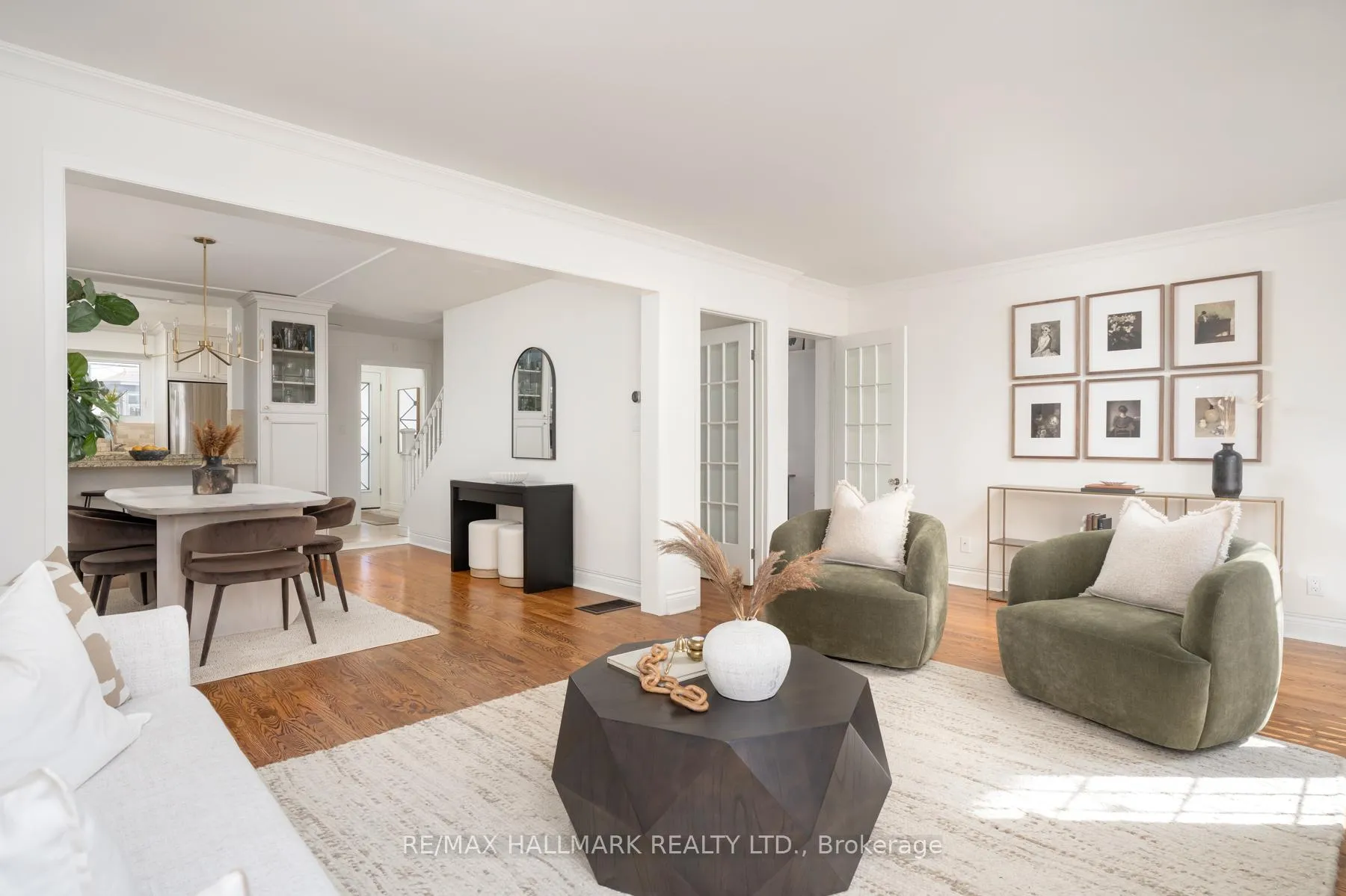 Photo 15 of 619 Balliol Street, Toronto, Mount Pleasant East — HOMEH