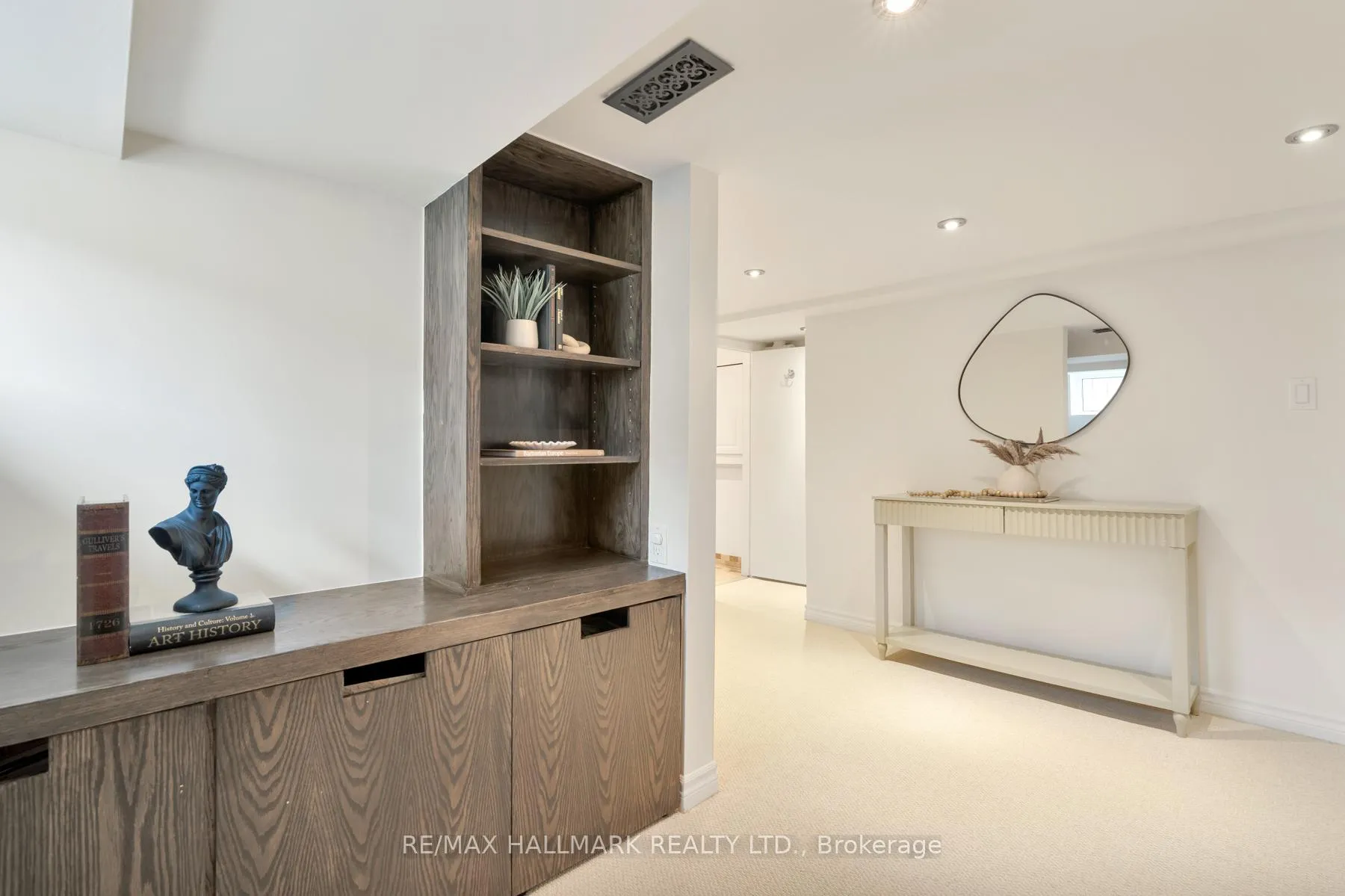 Photo 40 of 619 Balliol Street, Toronto, Mount Pleasant East — HOMEH