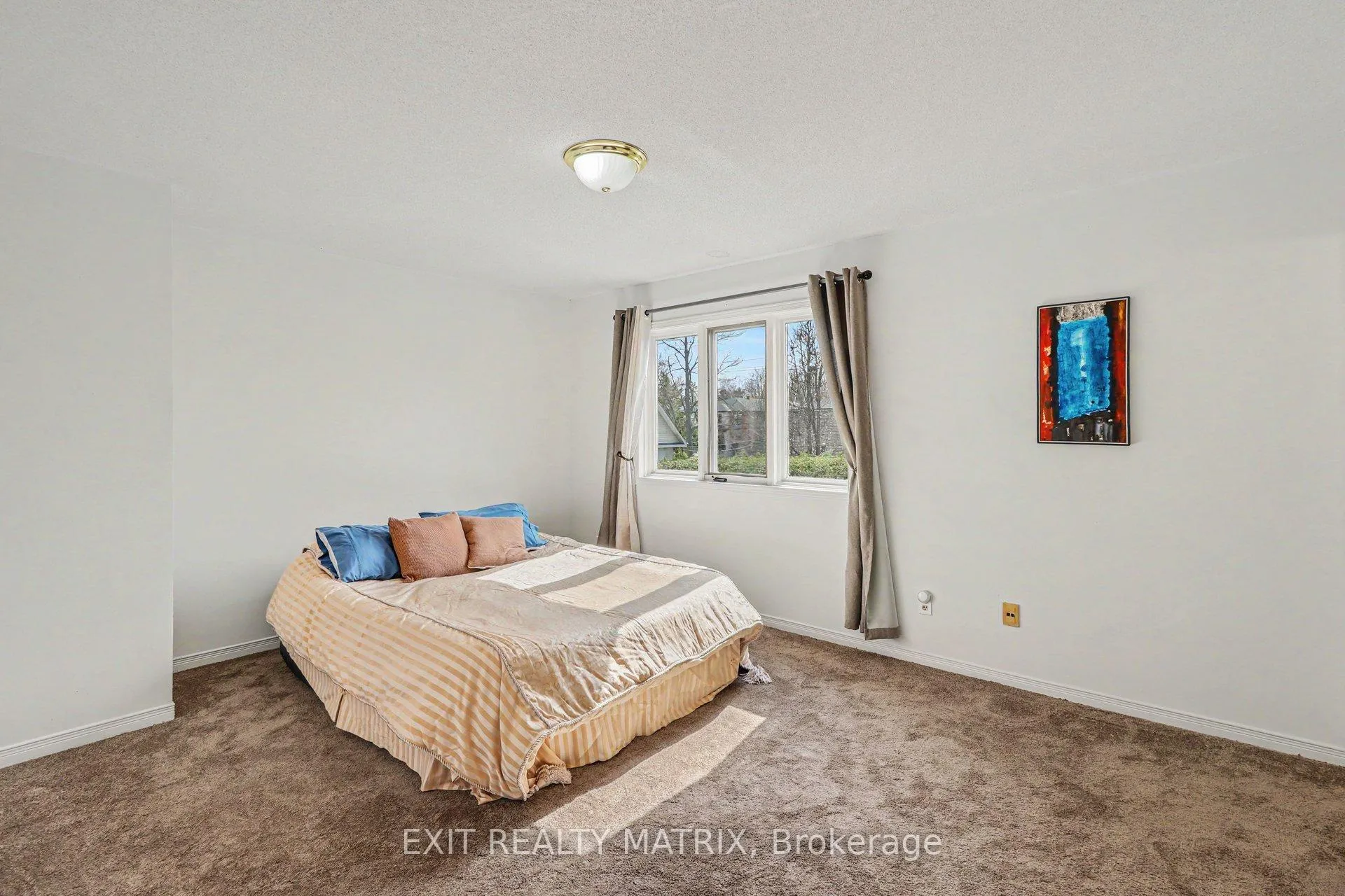 Photo 18 of 2829 Gothwood Place, Ottawa, Sawmill Creek/Timbermill — HOMEH
