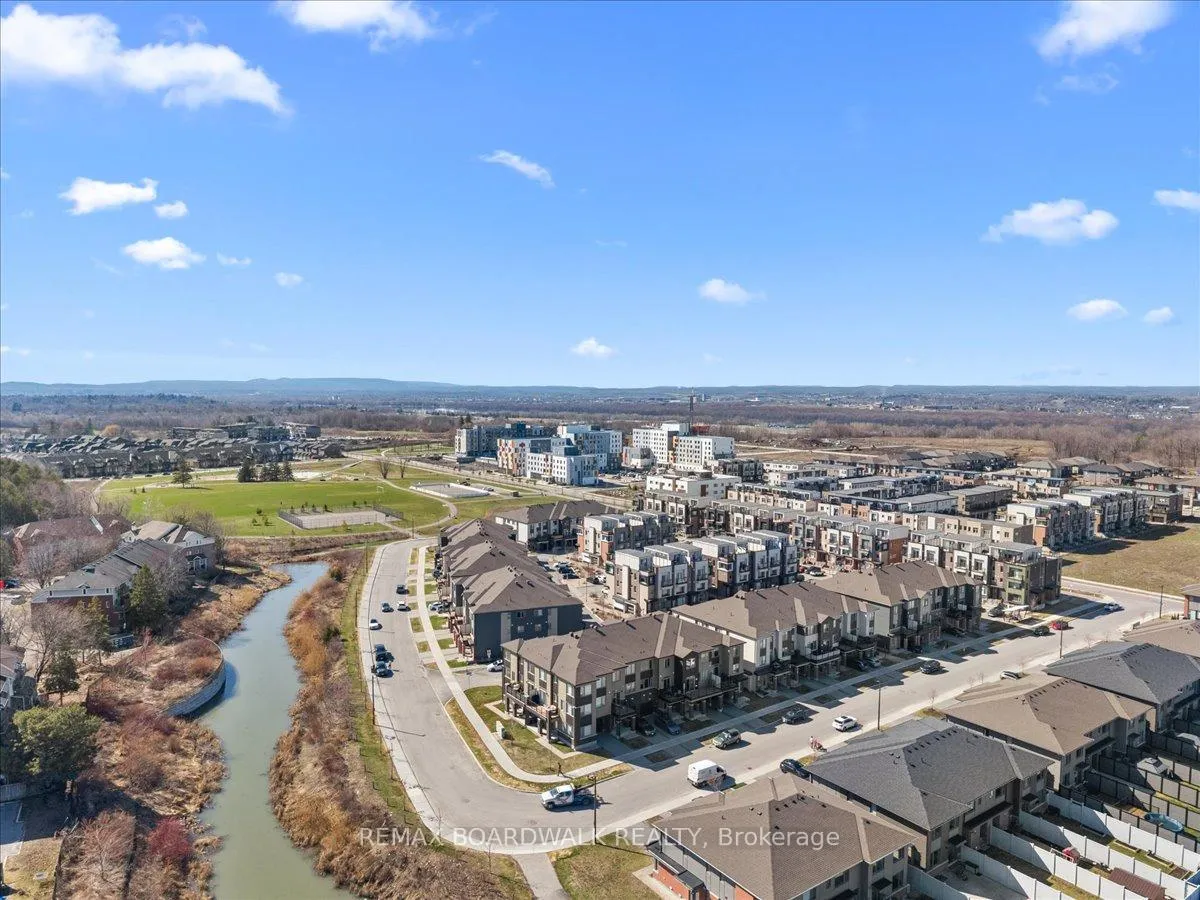 Photo 45 of 829 Kiniw Private, Ottawa, CFB Rockcliffe and Area — HOMEH