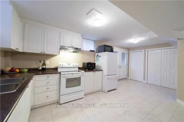 Photo 5 of Unit Bsmt, 120 Bellini Avenue, Vaughan, Vellore Village — HOMEH