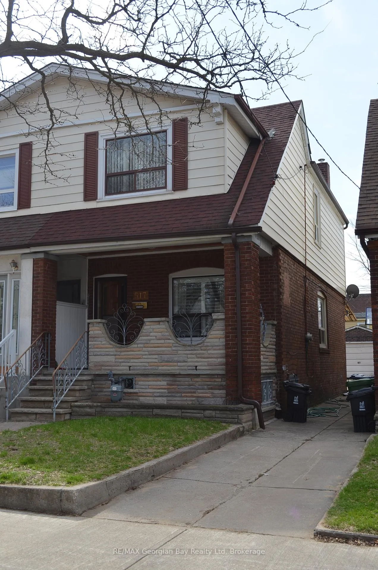 Front of 517 Milverton Boulevard