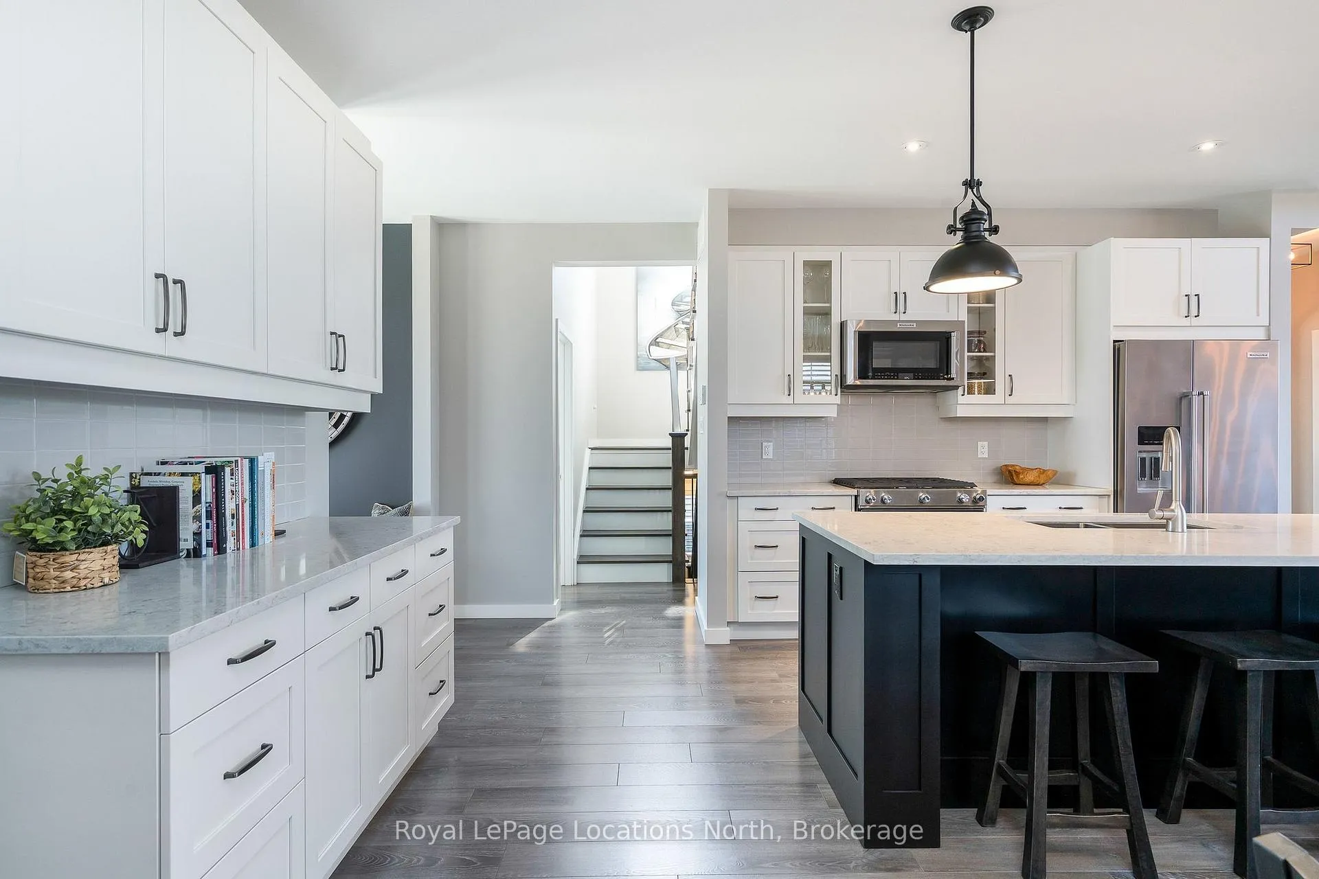 Photo 6 of 348 Yellow Birch Crescent, Blue Mountains — HOMEH