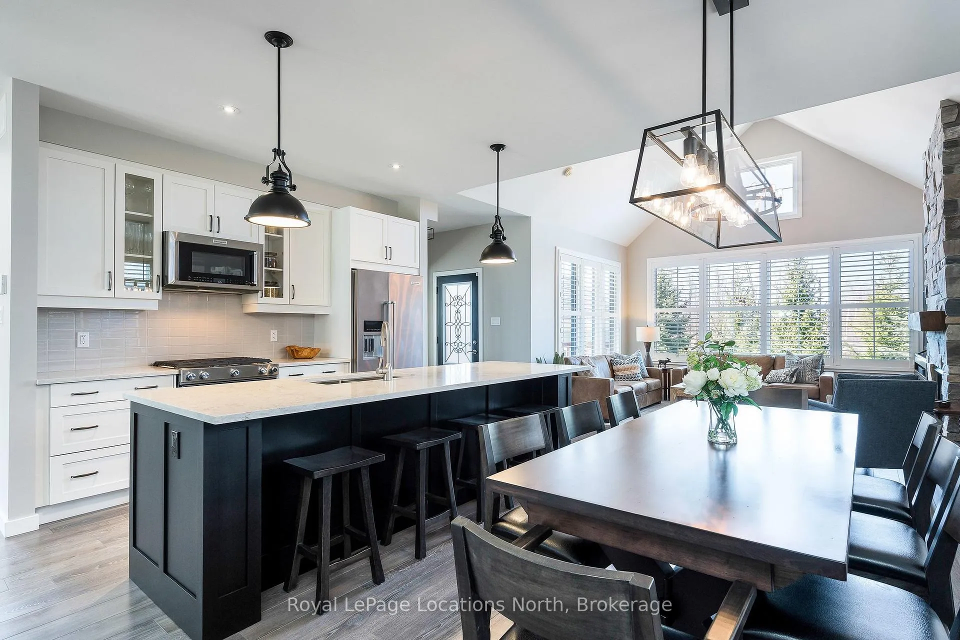 Photo 7 of 348 Yellow Birch Crescent, Blue Mountains — HOMEH