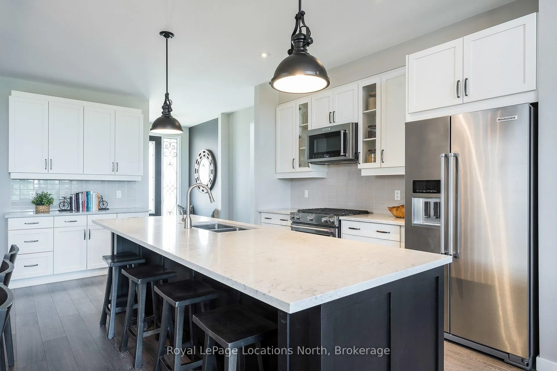 Photo 10 of 348 Yellow Birch Crescent, Blue Mountains — HOMEH