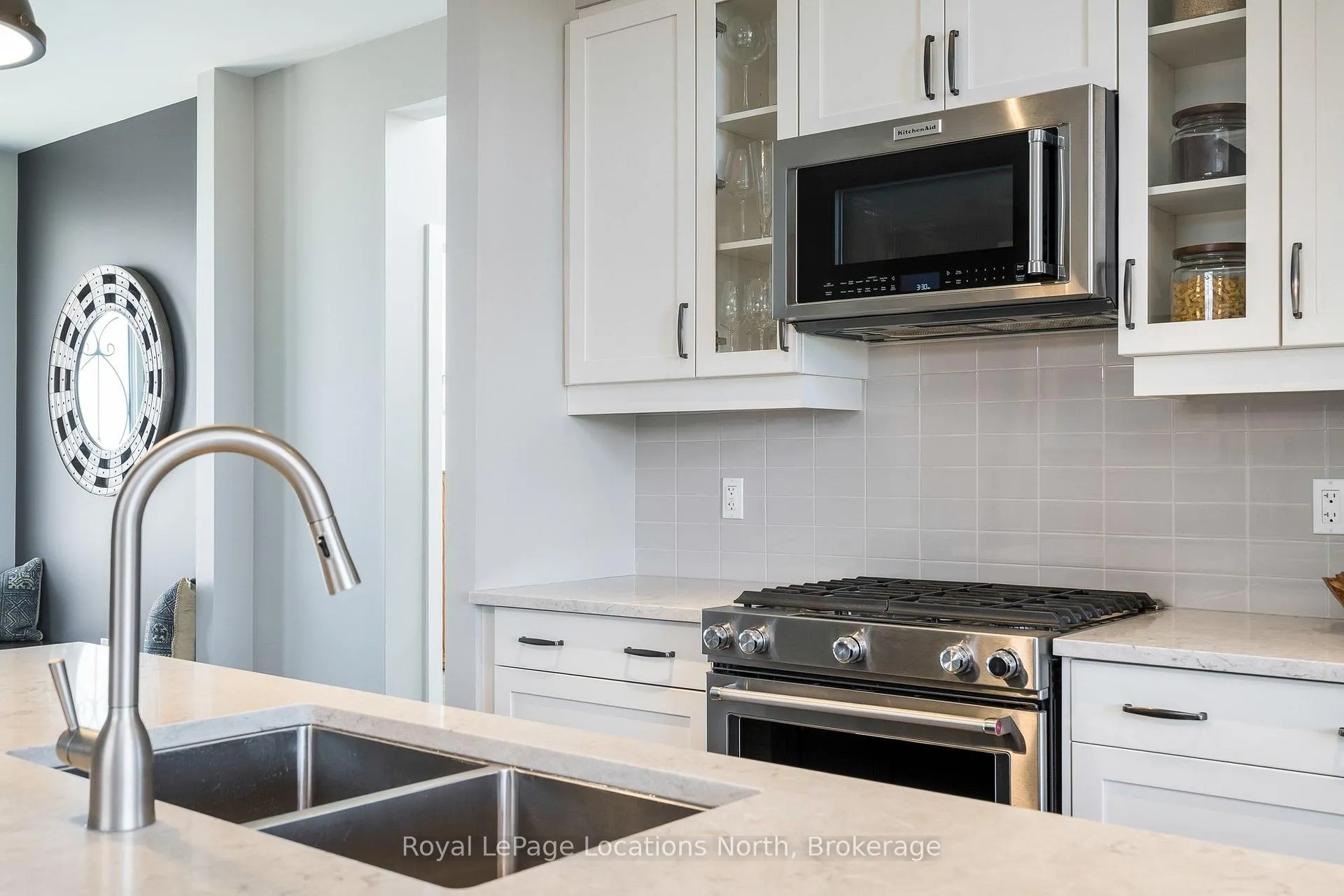 Photo 12 of 348 Yellow Birch Crescent, Blue Mountains — HOMEH