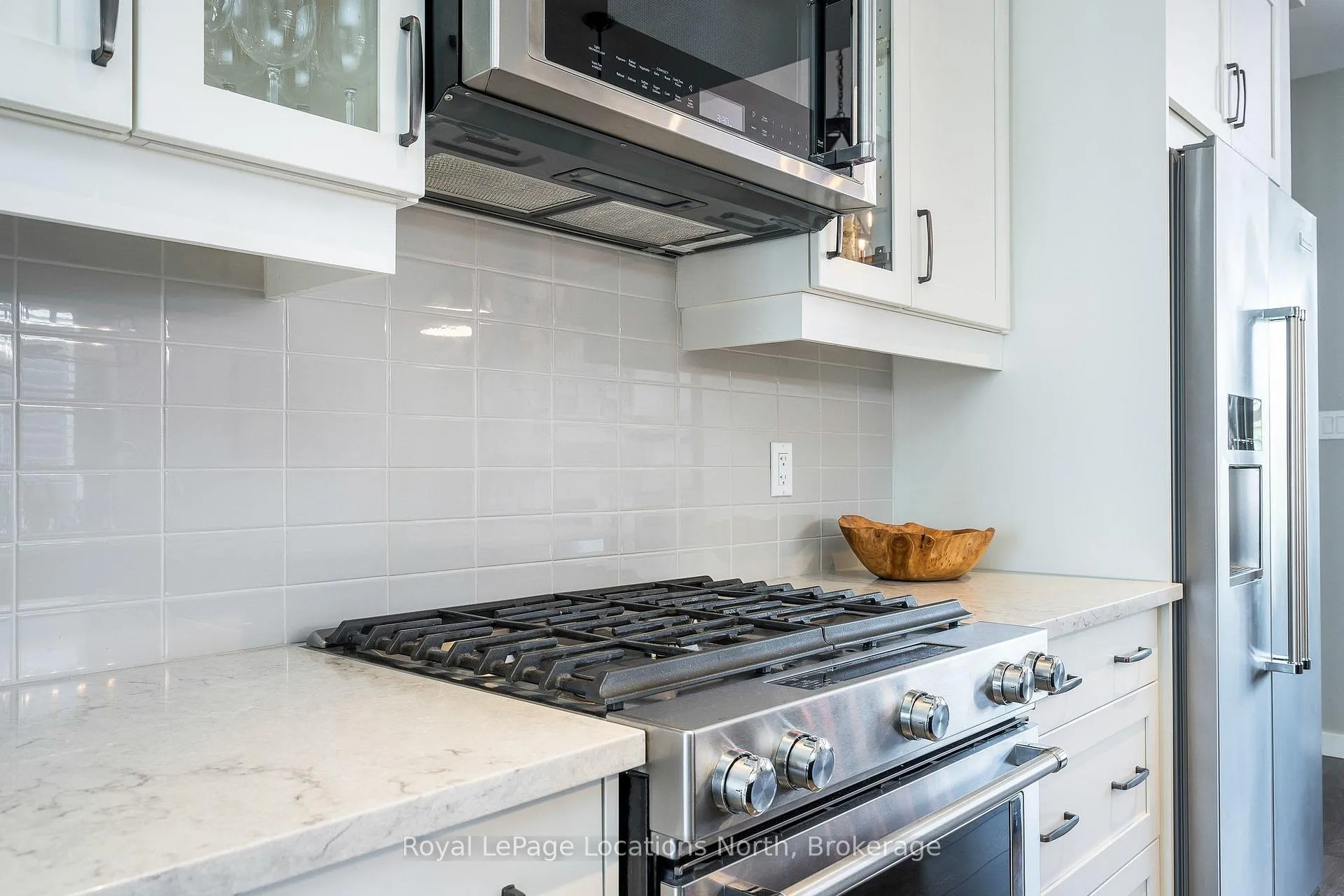 Photo 13 of 348 Yellow Birch Crescent, Blue Mountains — HOMEH