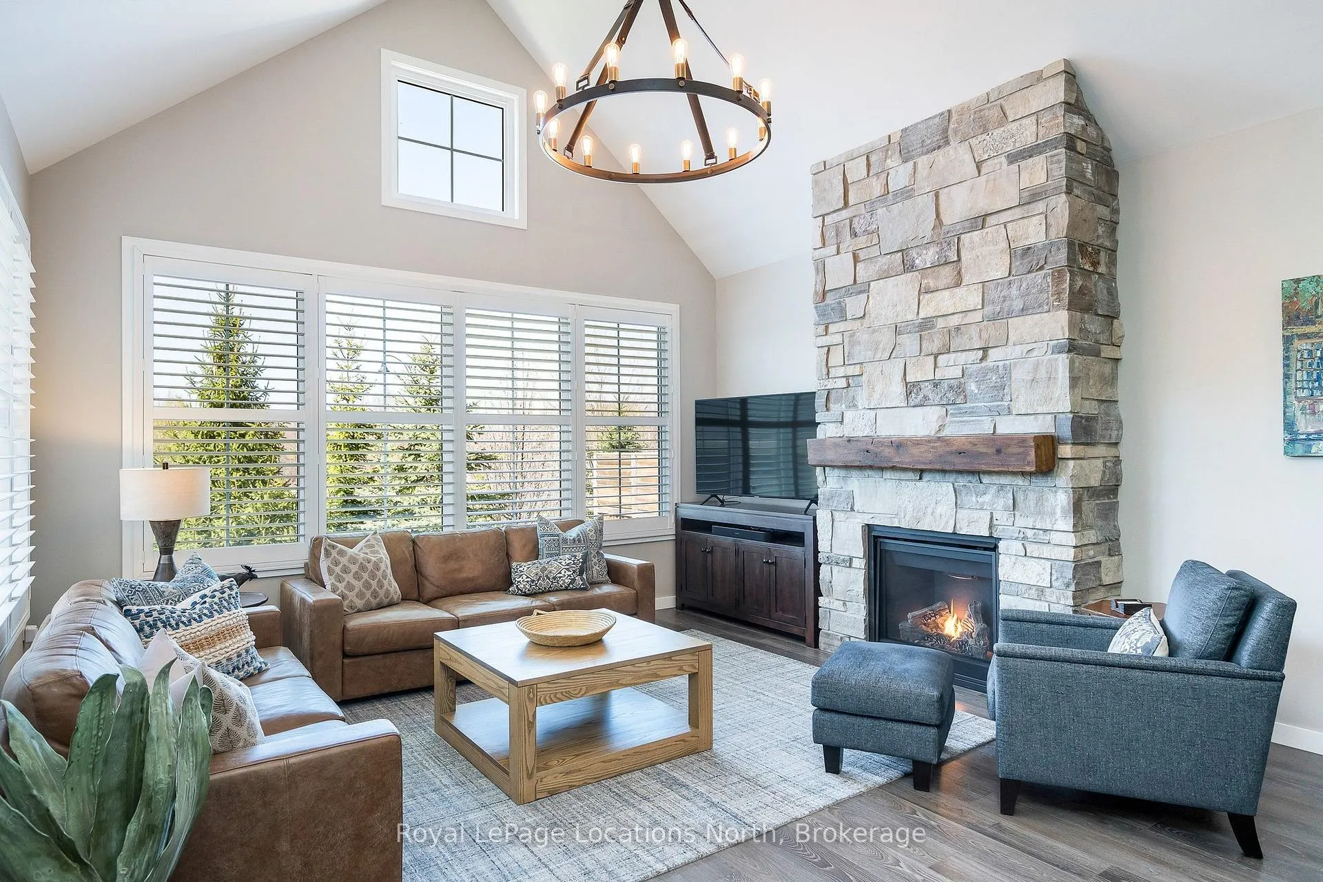 Photo 14 of 348 Yellow Birch Crescent, Blue Mountains — HOMEH