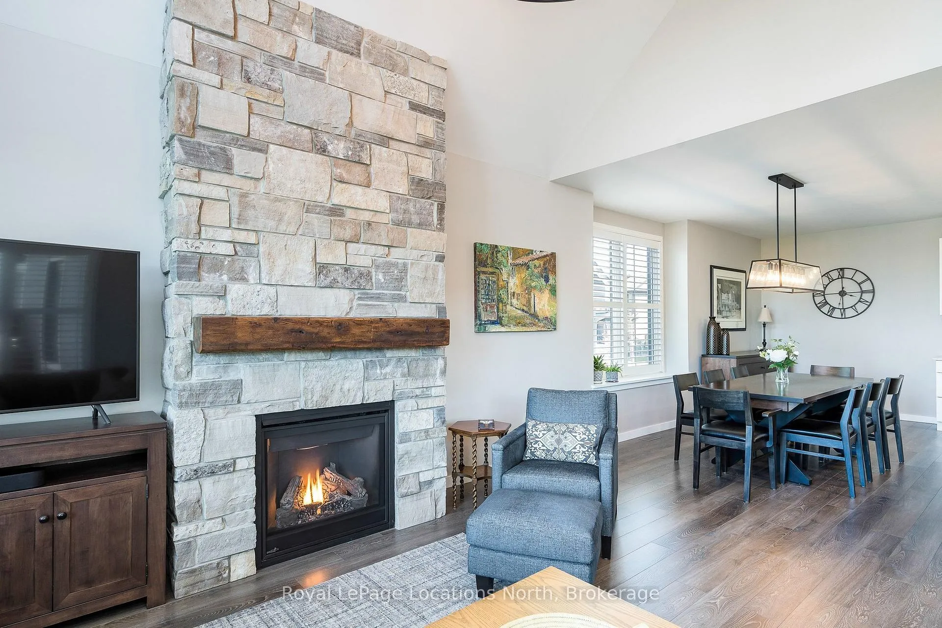 Photo 17 of 348 Yellow Birch Crescent, Blue Mountains — HOMEH
