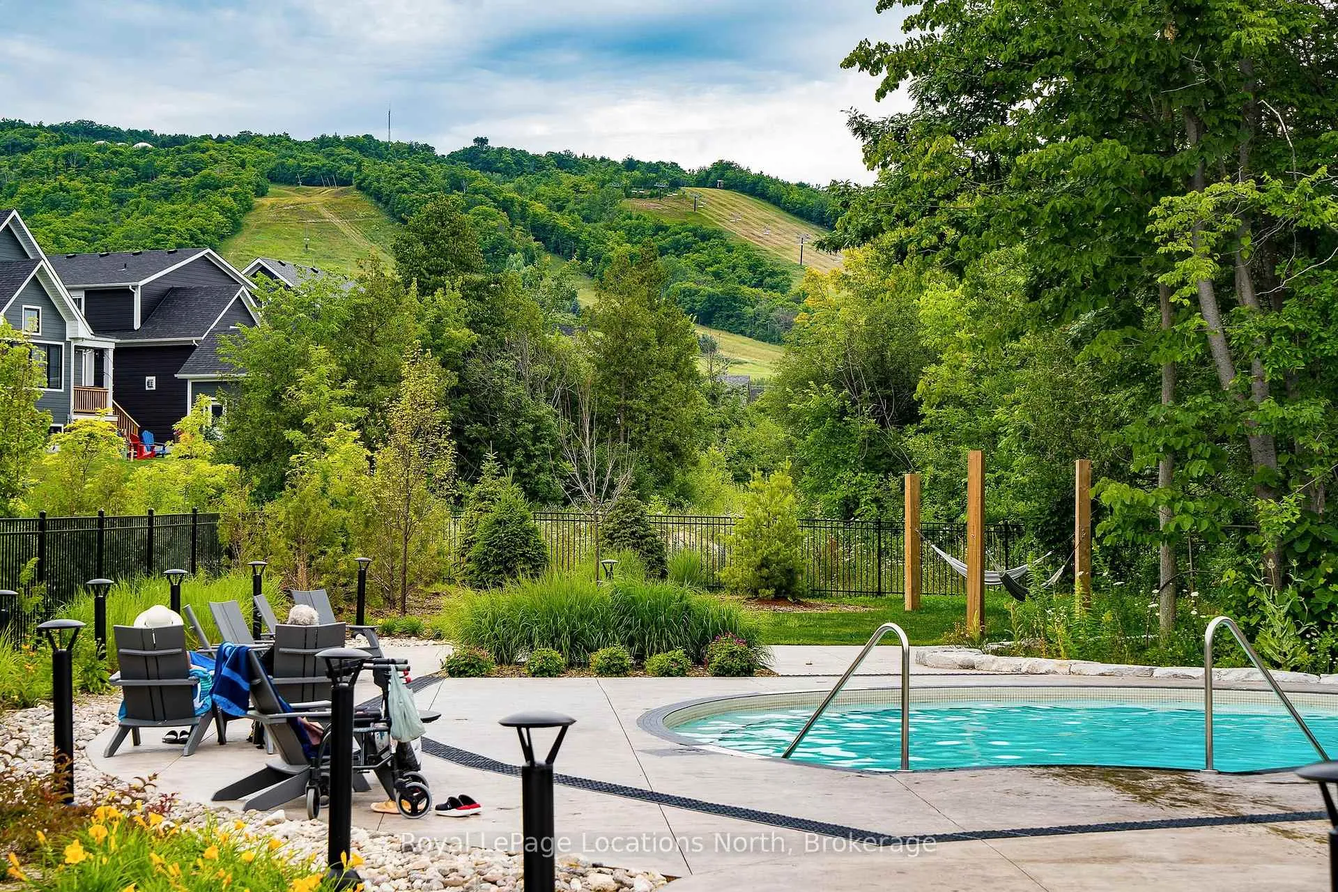 Photo 47 of 348 Yellow Birch Crescent, Blue Mountains — HOMEH