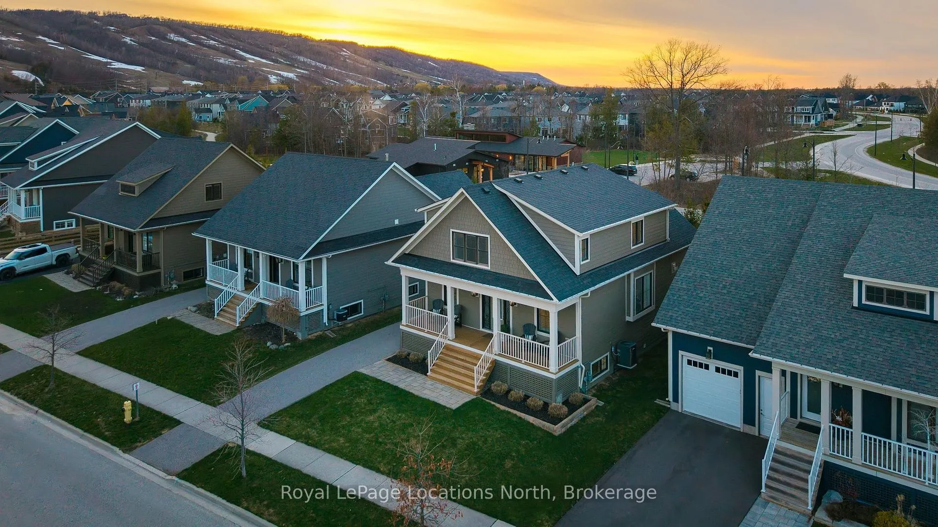 Photo 50 of 348 Yellow Birch Crescent, Blue Mountains — HOMEH