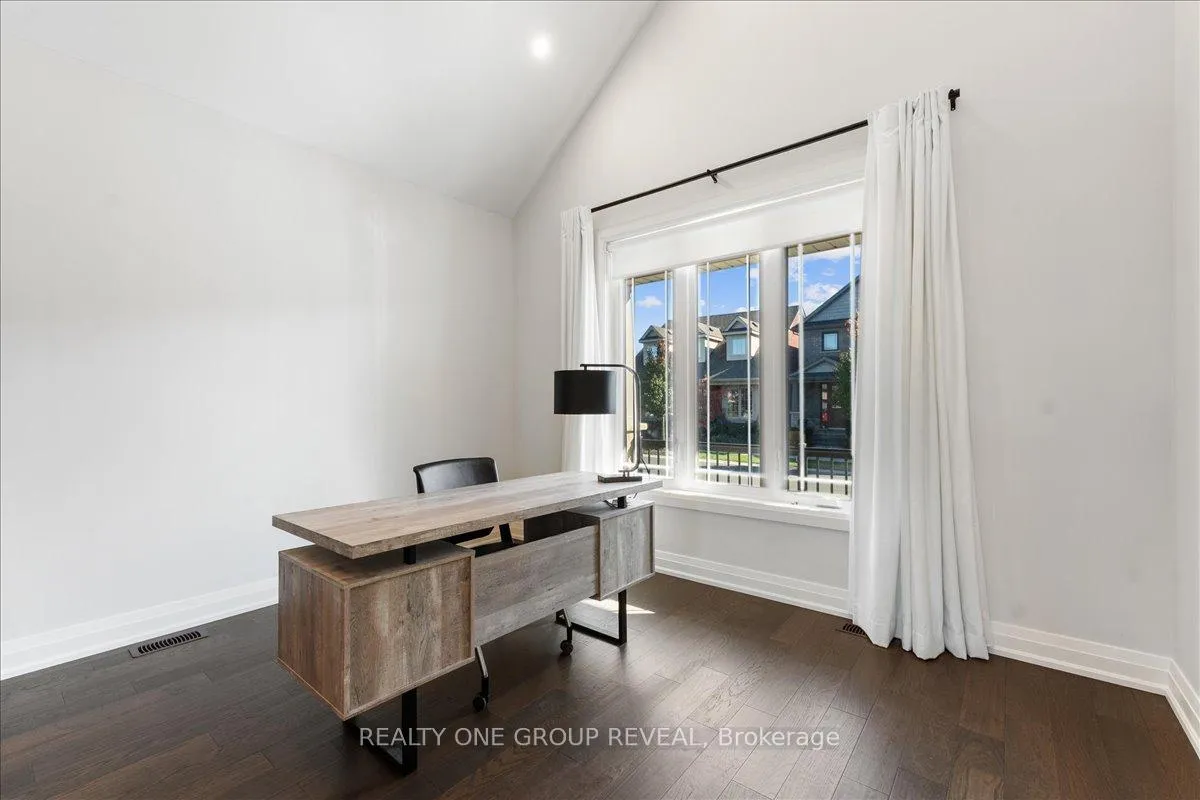 Photo 5 of 1054 Rippingale Trail, Peterborough, Northcrest Ward 5 — HOMEH