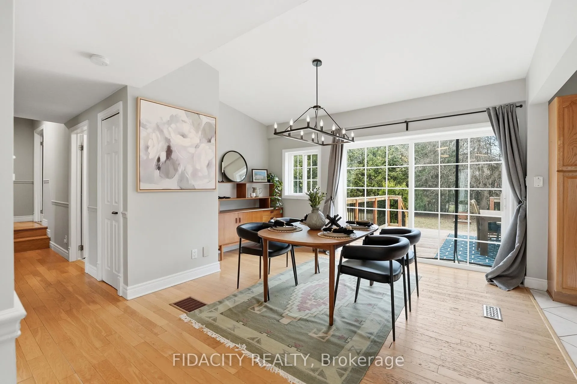 Photo 9 of 6560 Jack Pine Crescent, Ottawa, Greely — HOMEH