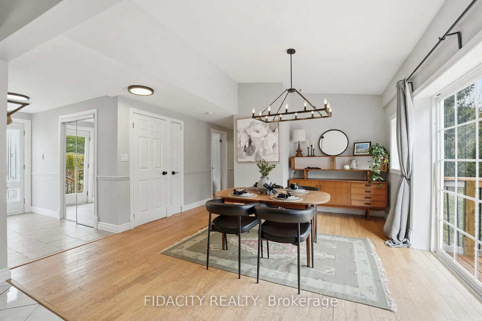 Photo 10 of 6560 Jack Pine Crescent, Ottawa, Greely — HOMEH
