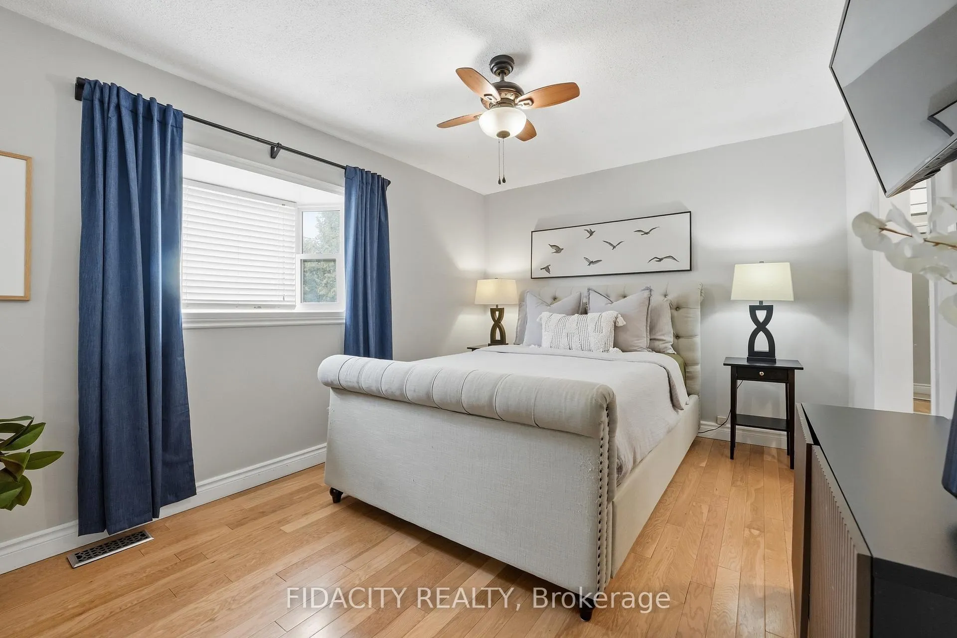Photo 17 of 6560 Jack Pine Crescent, Ottawa, Greely — HOMEH