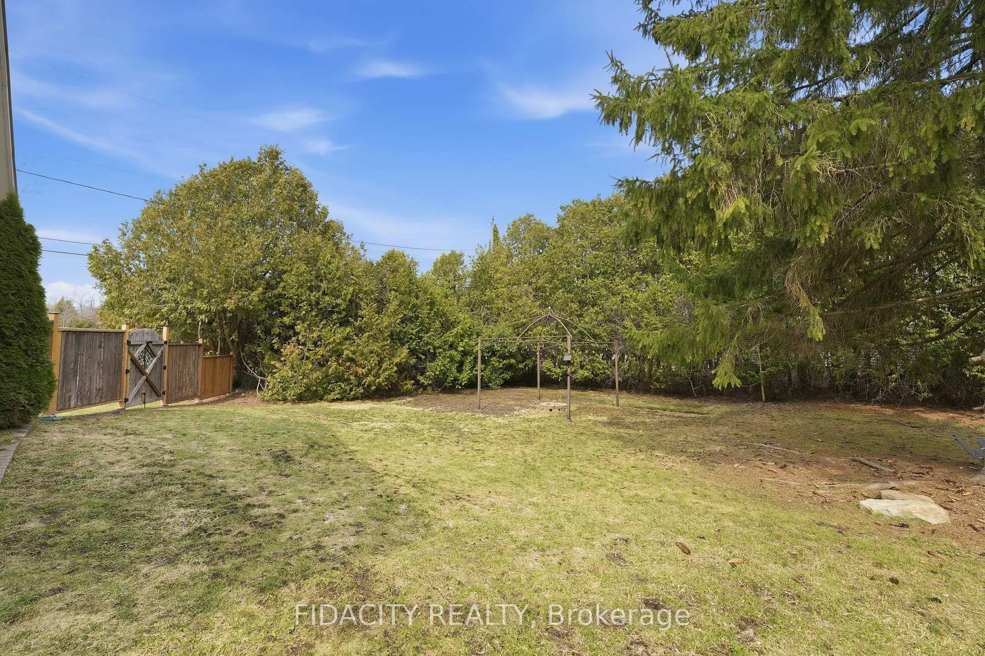 Photo 37 of 6560 Jack Pine Crescent, Ottawa, Greely — HOMEH