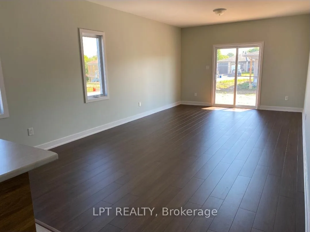 Photo 5 of Unit UNIT A, 982 Katia Street, The Nation, Limoges — HOMEH