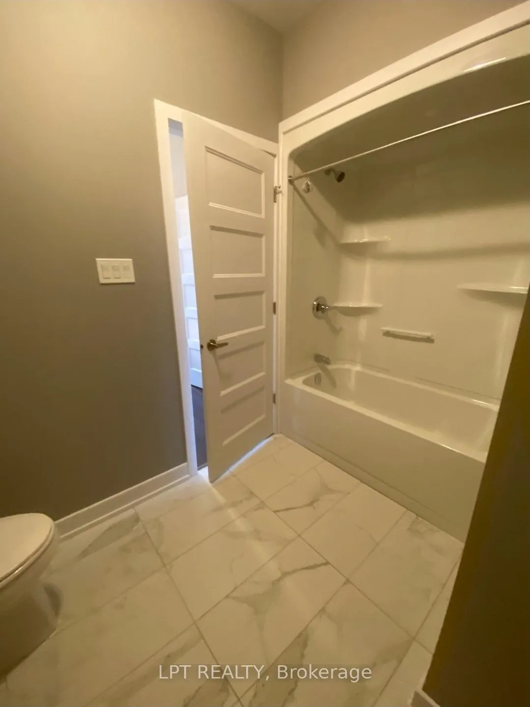 Photo 10 of Unit UNIT A, 982 Katia Street, The Nation, Limoges — HOMEH