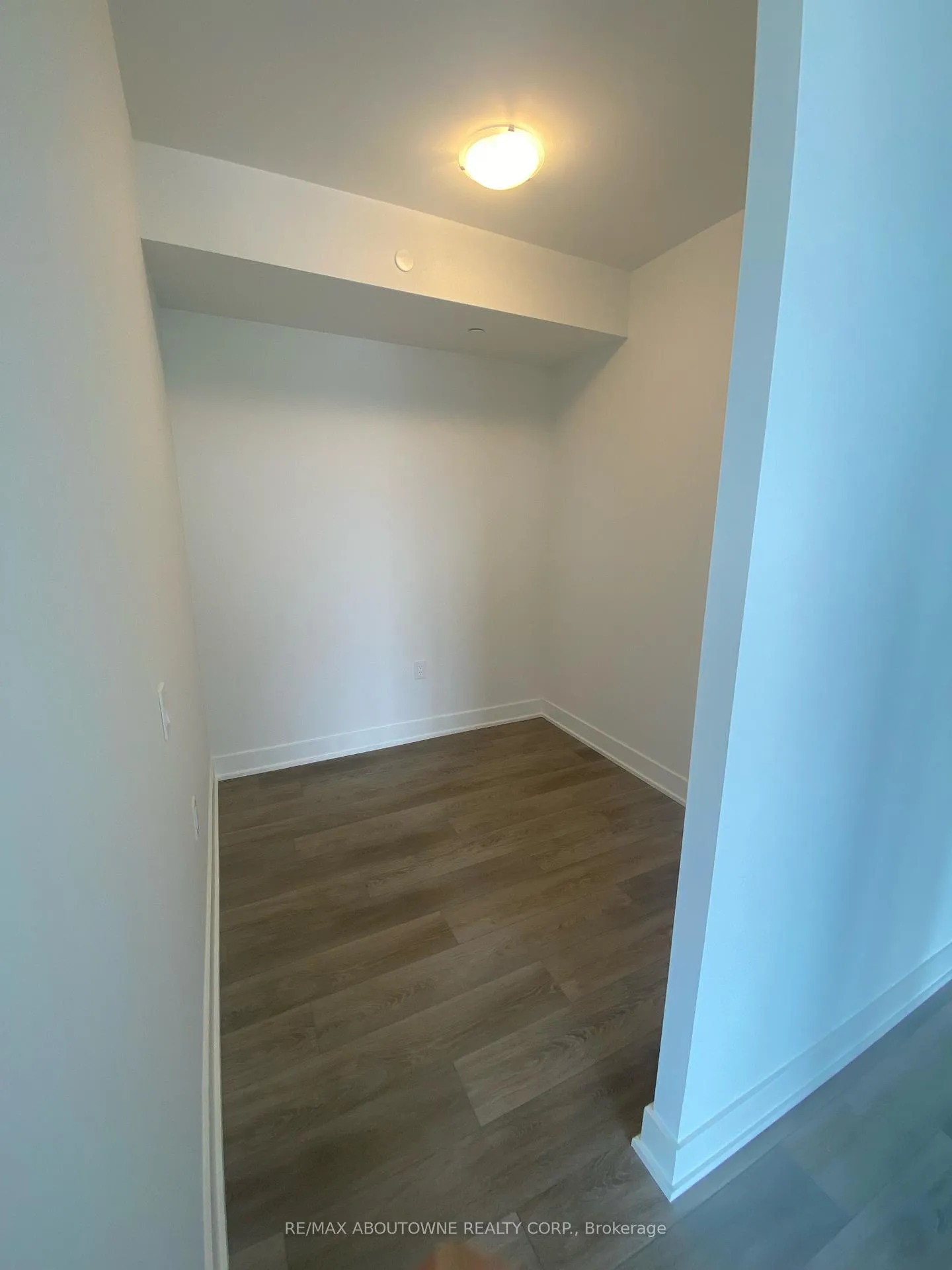 Photo 25 of Unit 1205, 2088 James Street, Burlington, Brant — HOMEH