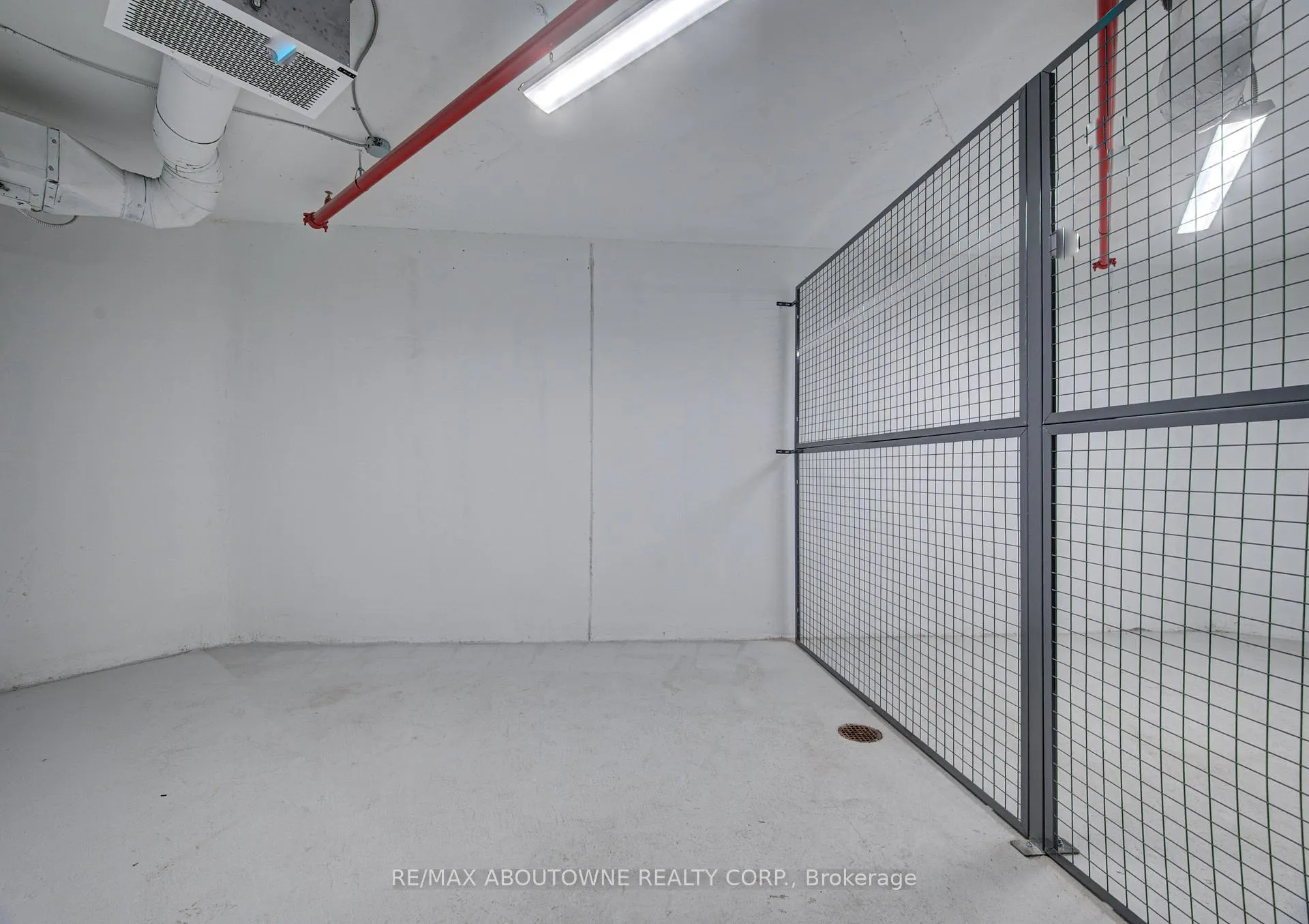 Photo 28 of Unit 1205, 2088 James Street, Burlington, Brant — HOMEH