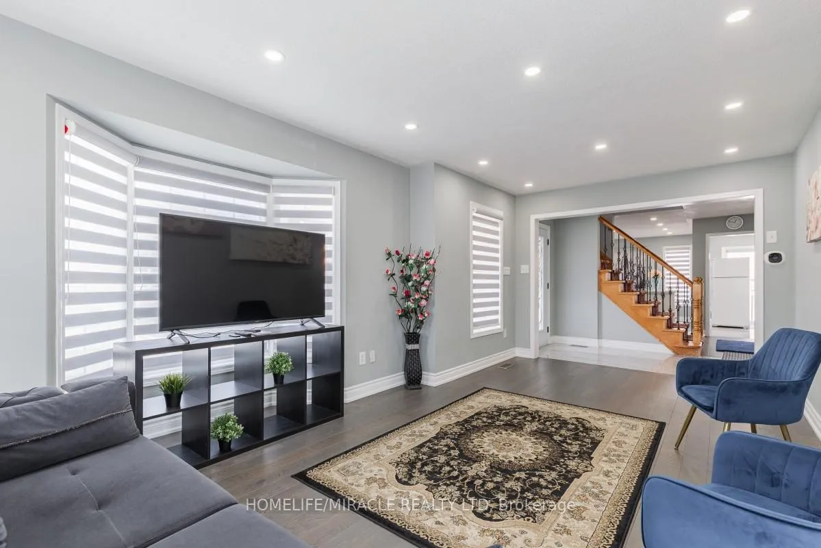 Photo 10 of 69 Flycatcher Avenue, Scarborough, Rouge — HOMEH