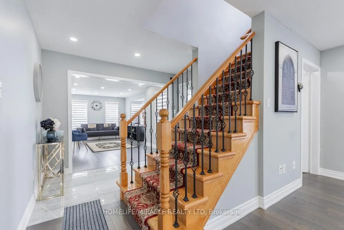 Photo 18 of 69 Flycatcher Avenue, Scarborough, Rouge — HOMEH