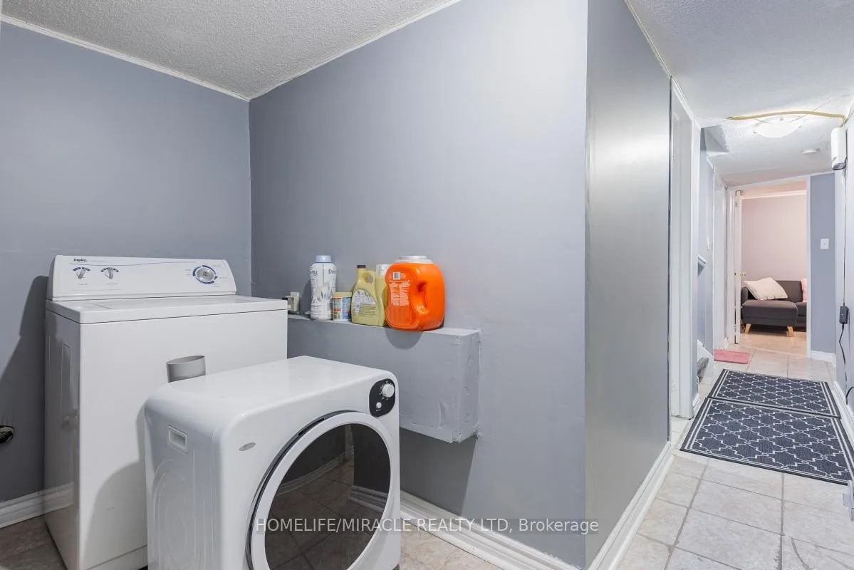 Photo 40 of 69 Flycatcher Avenue, Scarborough, Rouge — HOMEH