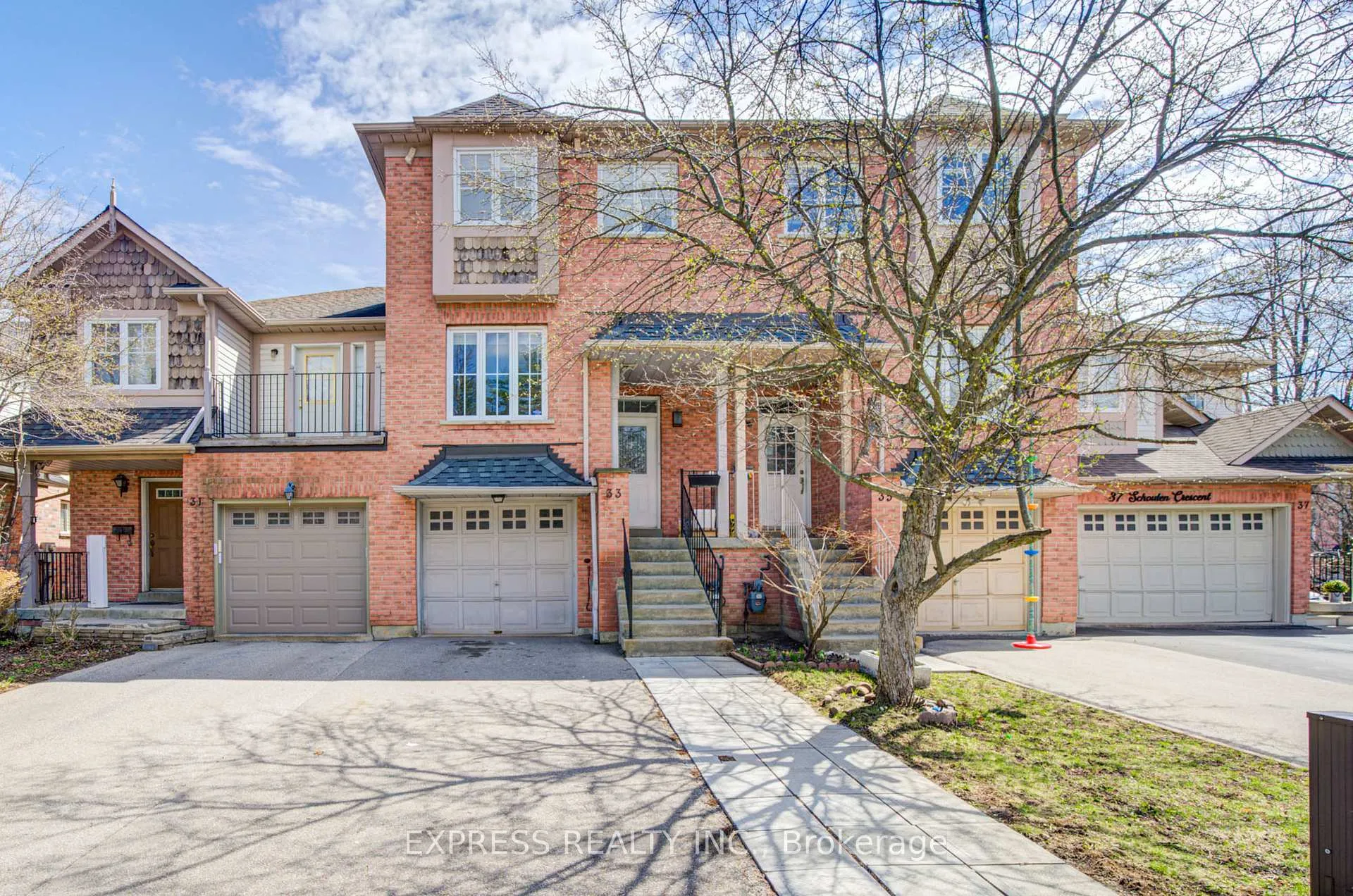 Photo 1 of 33 Schouten Crescent, Markham, Vinegar Hill — HOMEH