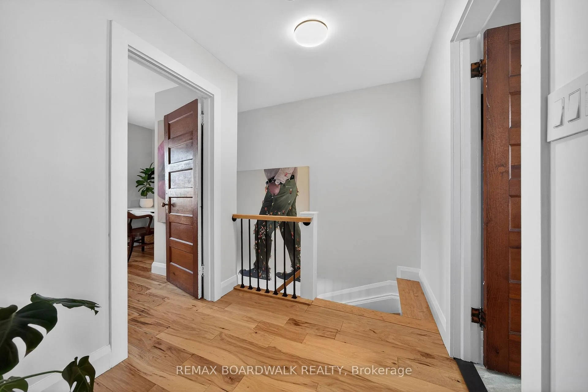 Photo 20 of 154 Queen Mary Street, Ottawa, Overbrook/Castle Heights — HOMEH