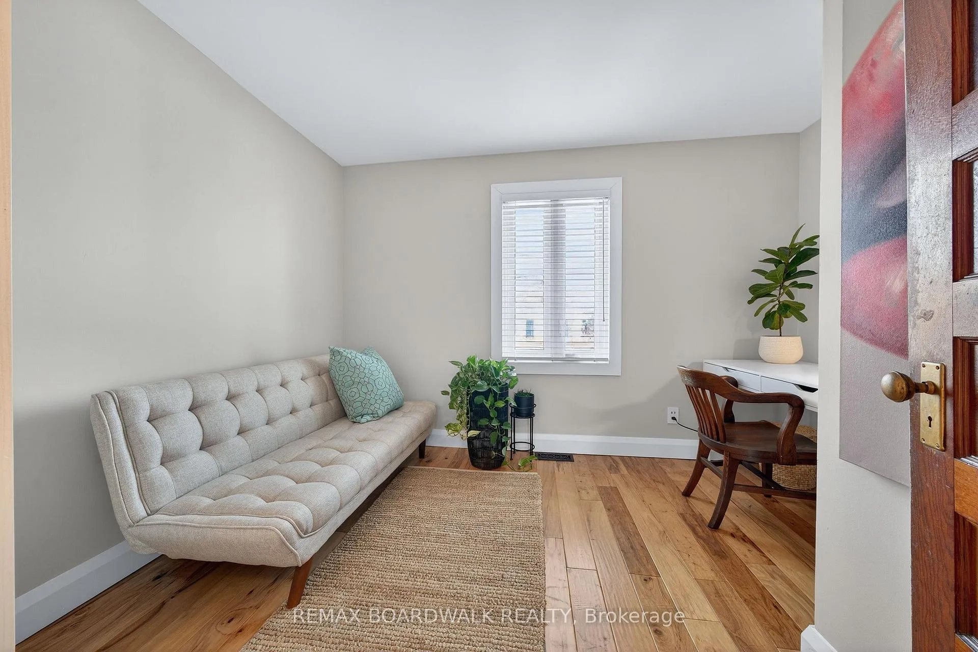 Photo 26 of 154 Queen Mary Street, Ottawa, Overbrook/Castle Heights — HOMEH