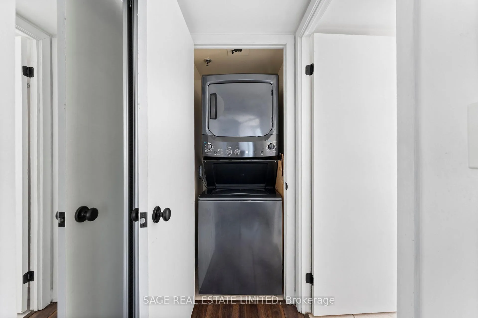 Photo 14 of Unit 1507, 200 Victoria Street, Toronto, Church-Yonge Corridor — HOMEH