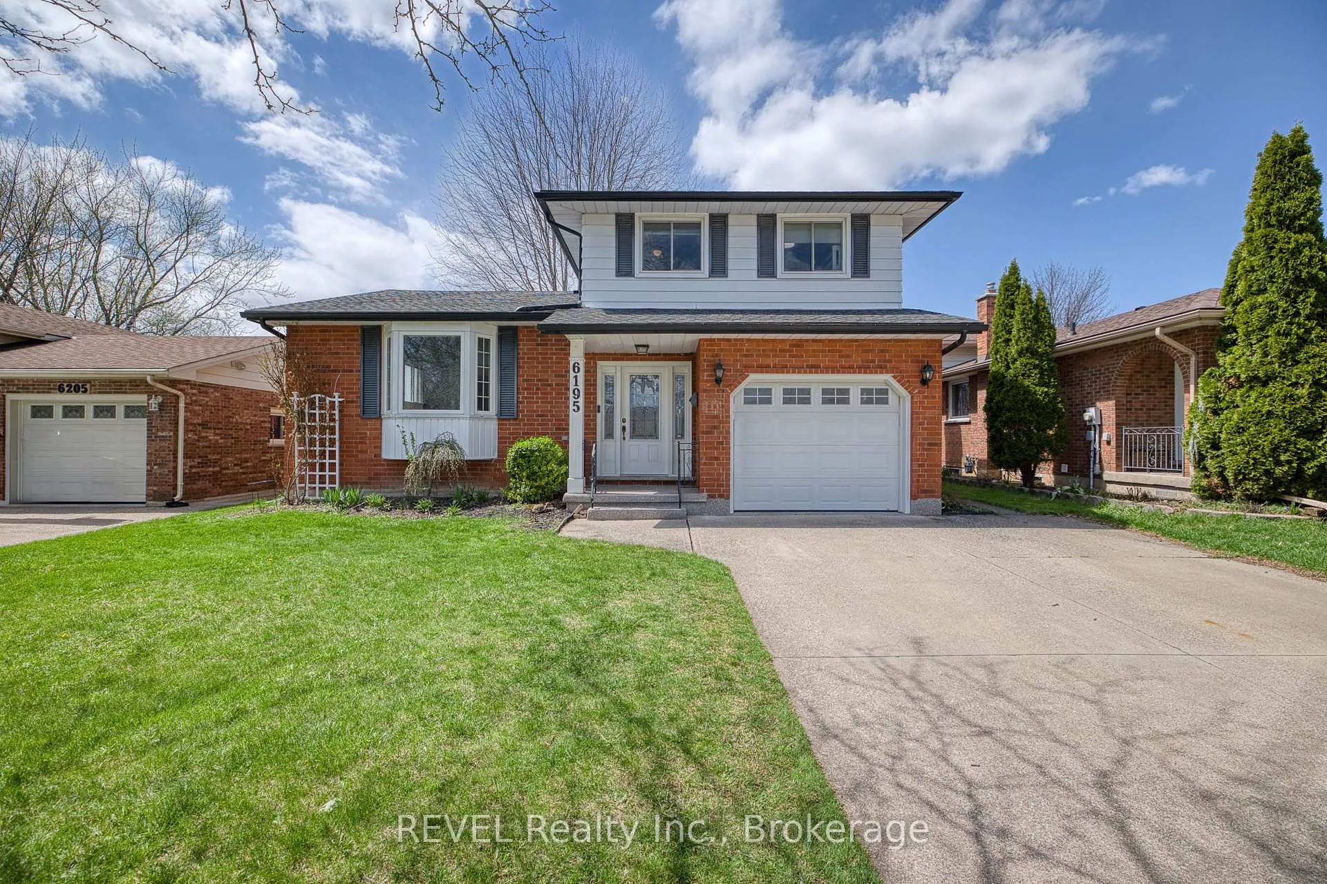 Photo 2 of 6195 Eldorado Avenue, Niagara Falls, West Wood — HOMEH