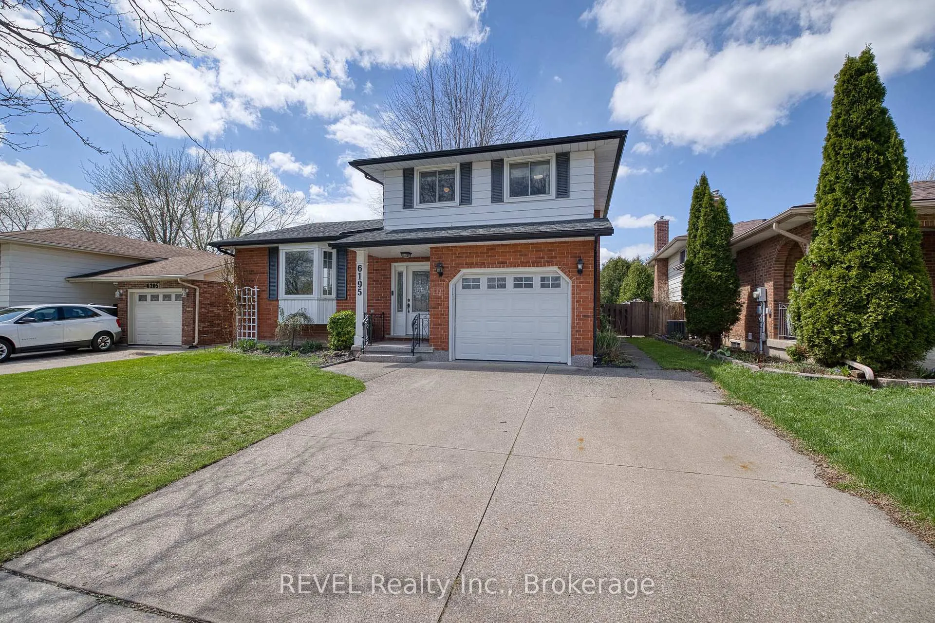 Photo 4 of 6195 Eldorado Avenue, Niagara Falls, West Wood — HOMEH