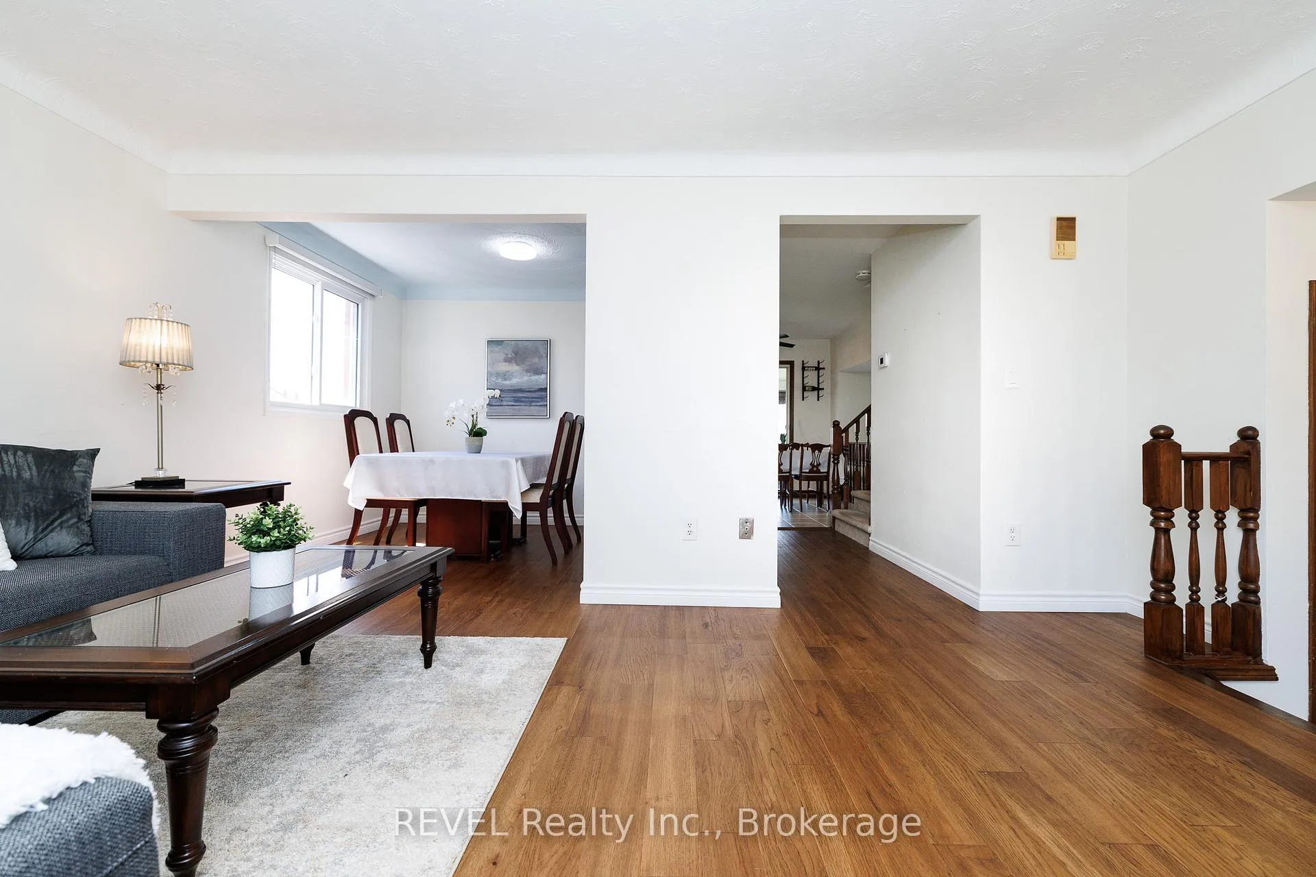 Photo 10 of 6195 Eldorado Avenue, Niagara Falls, West Wood — HOMEH