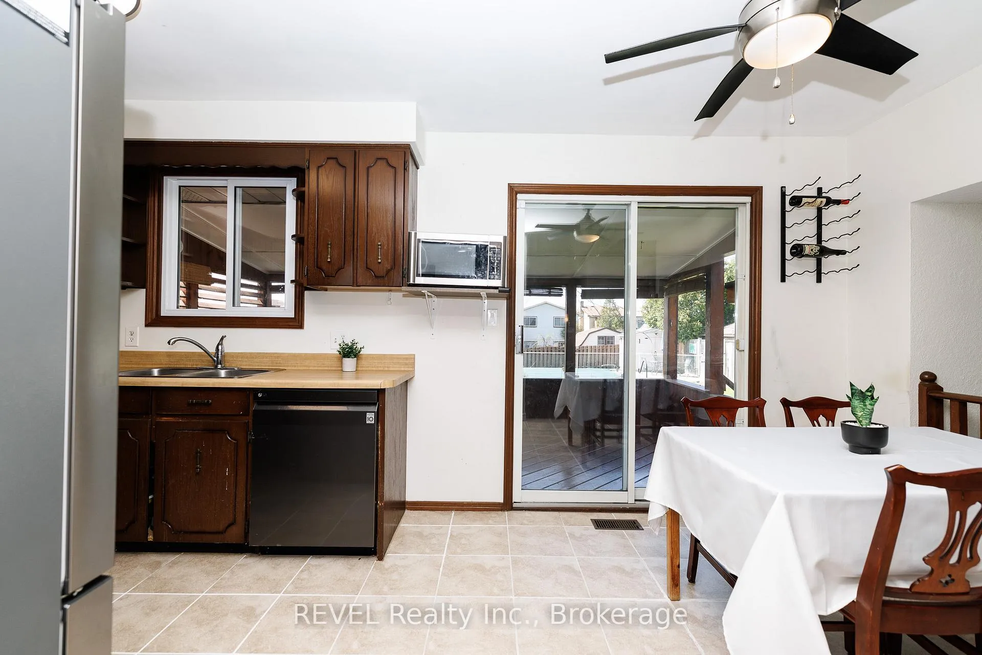 Photo 13 of 6195 Eldorado Avenue, Niagara Falls, West Wood — HOMEH