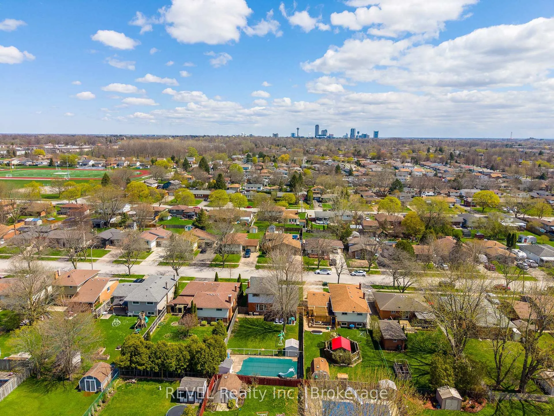 Photo 47 of 6195 Eldorado Avenue, Niagara Falls, West Wood — HOMEH