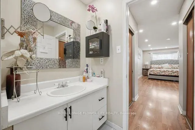 Photo 32 of 10 Burnhope Drive, Brampton, Brampton West — HOMEH