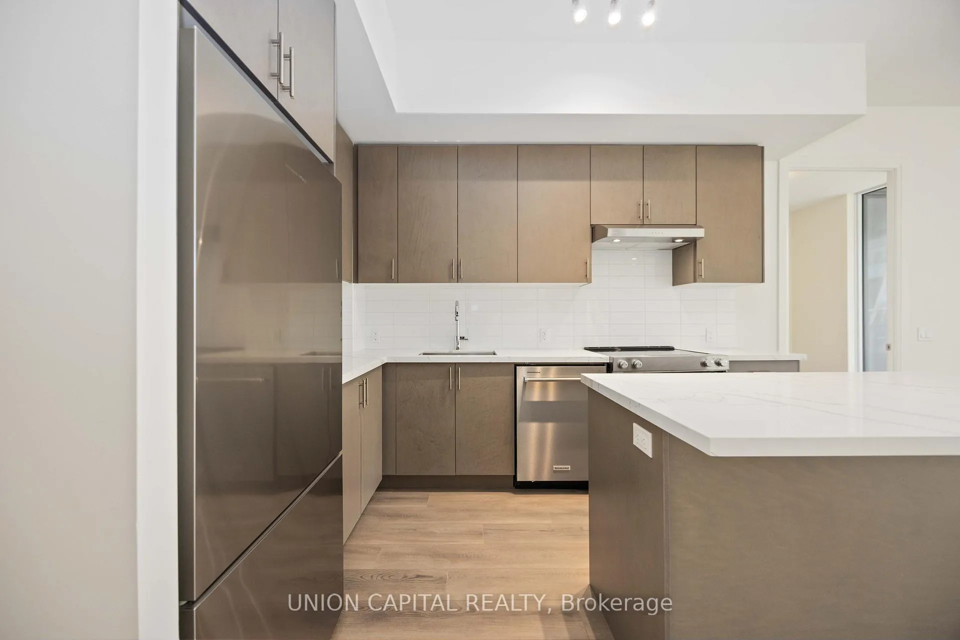 Photo 7 of Unit 519, 8960 Jane Street, Vaughan, Vellore Village — HOMEH