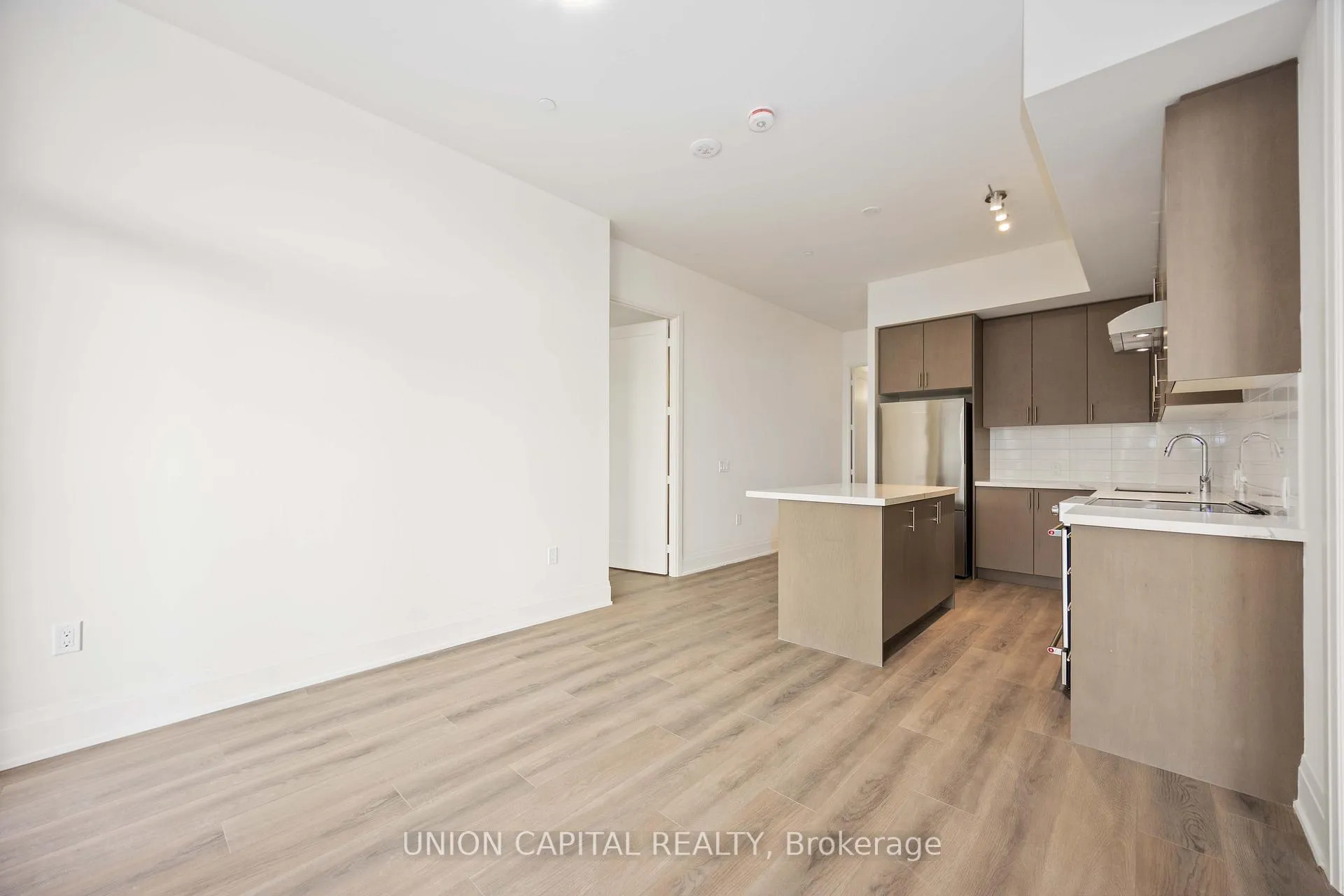 Photo 20 of Unit 519, 8960 Jane Street, Vaughan, Vellore Village — HOMEH