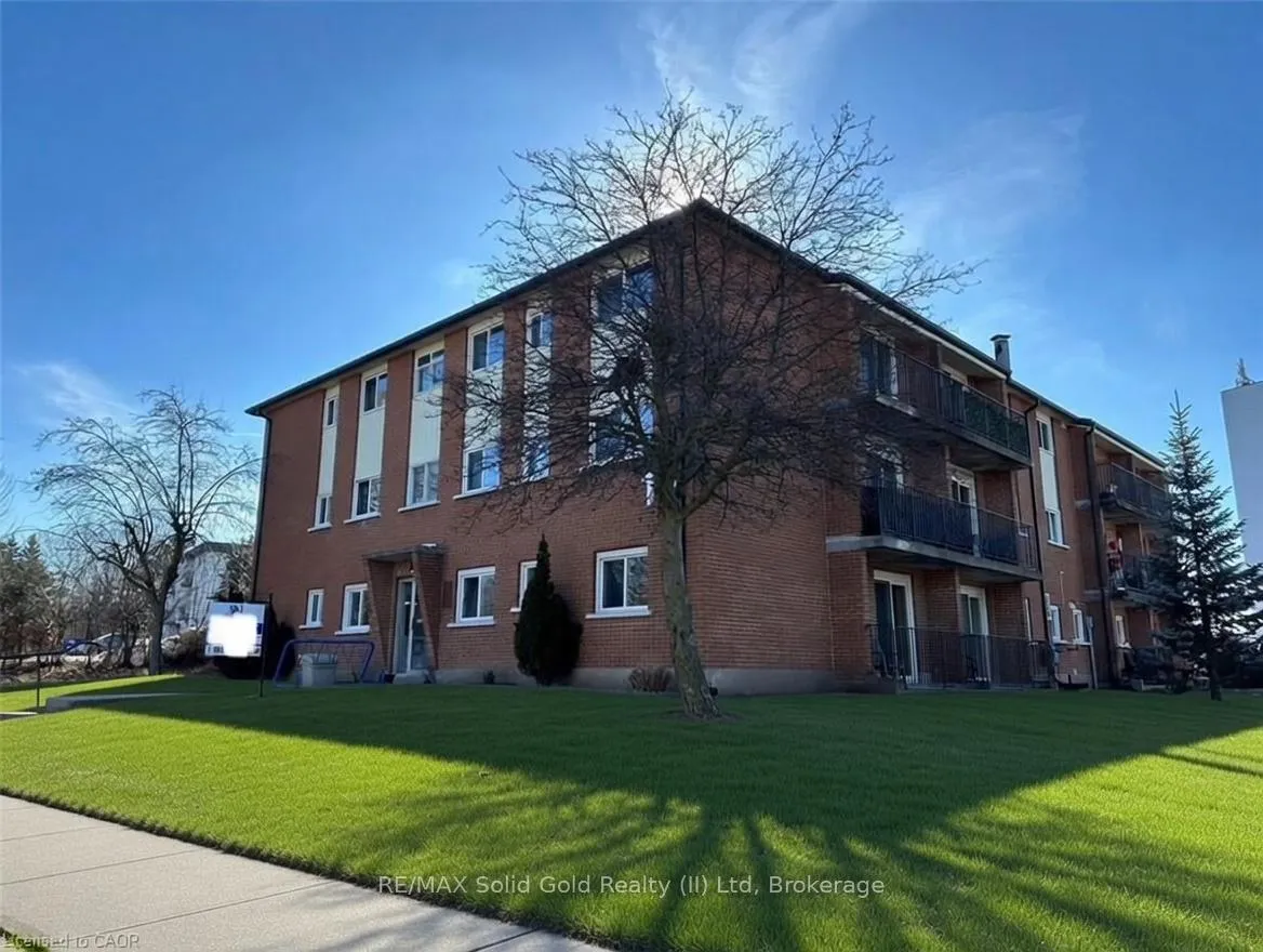Photo 1 of Unit 14, 15 Mowat Boulevard, Kitchener — HOMEH