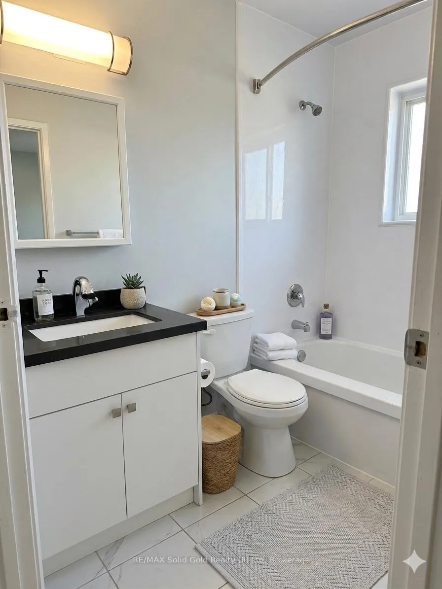 Photo 6 of Unit 14, 15 Mowat Boulevard, Kitchener — HOMEH