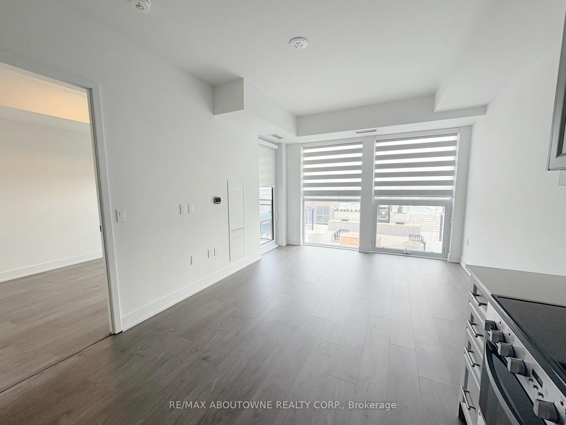 Photo 32 of Unit 604, 2333 Khalsa Gate, Oakville, Westmount — HOMEH