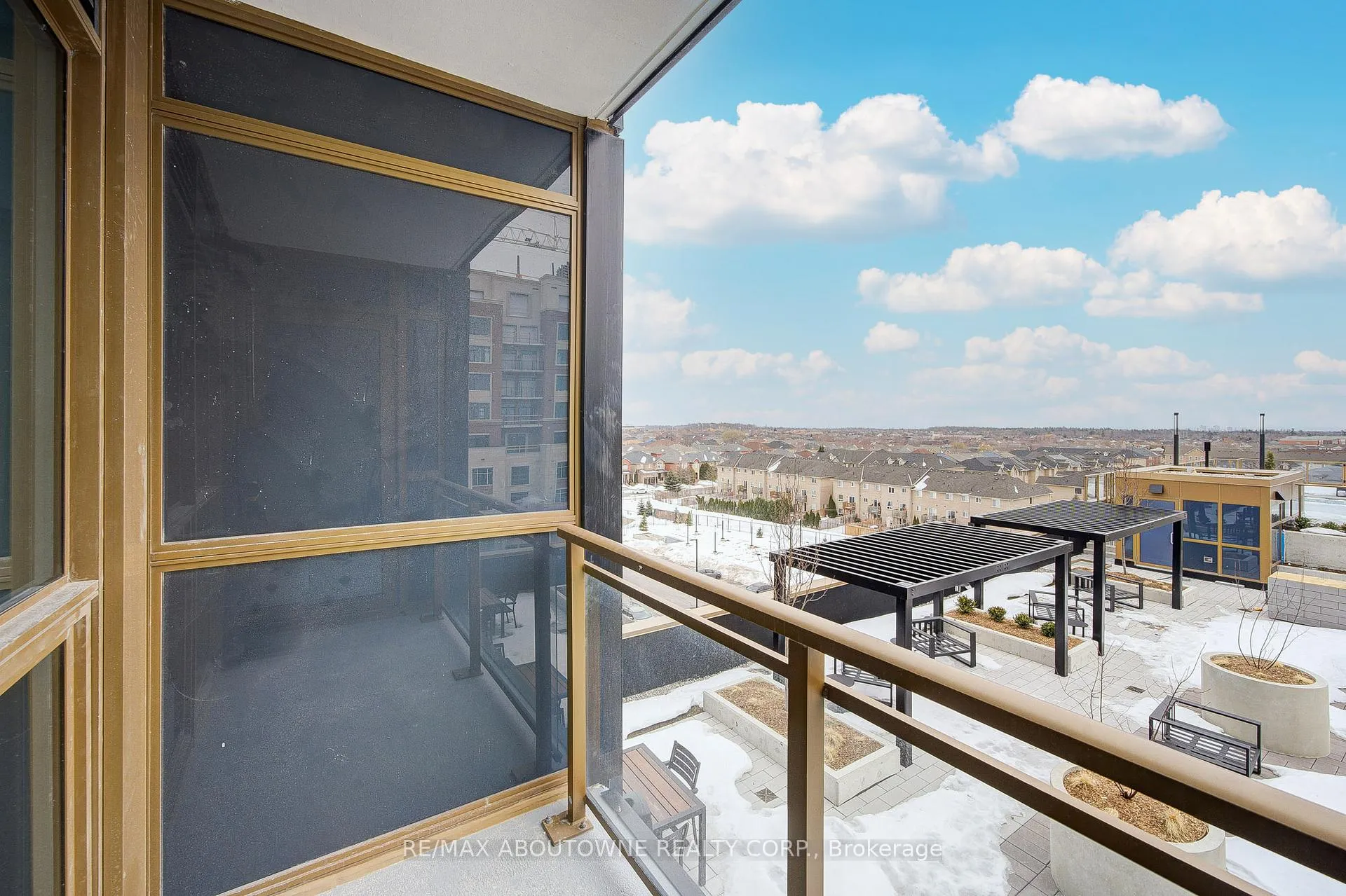 Photo 36 of Unit 604, 2333 Khalsa Gate, Oakville, Westmount — HOMEH